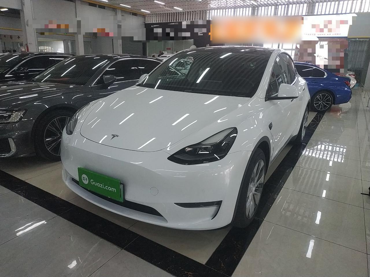 特斯拉 Model Y 2021款 标准续航后驱版