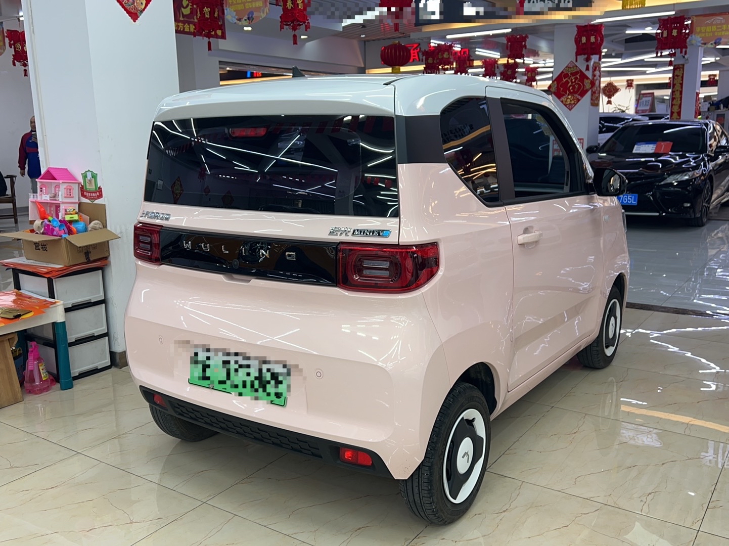 五菱汽车 宏光MINI EV 2021款 马卡龙时尚款 磷酸铁锂