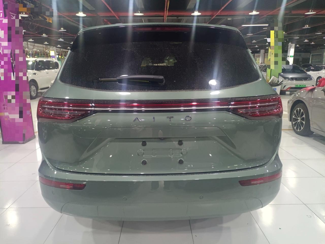 AITO 问界M7 2022款 1.5T 增程式 两驱舒适版