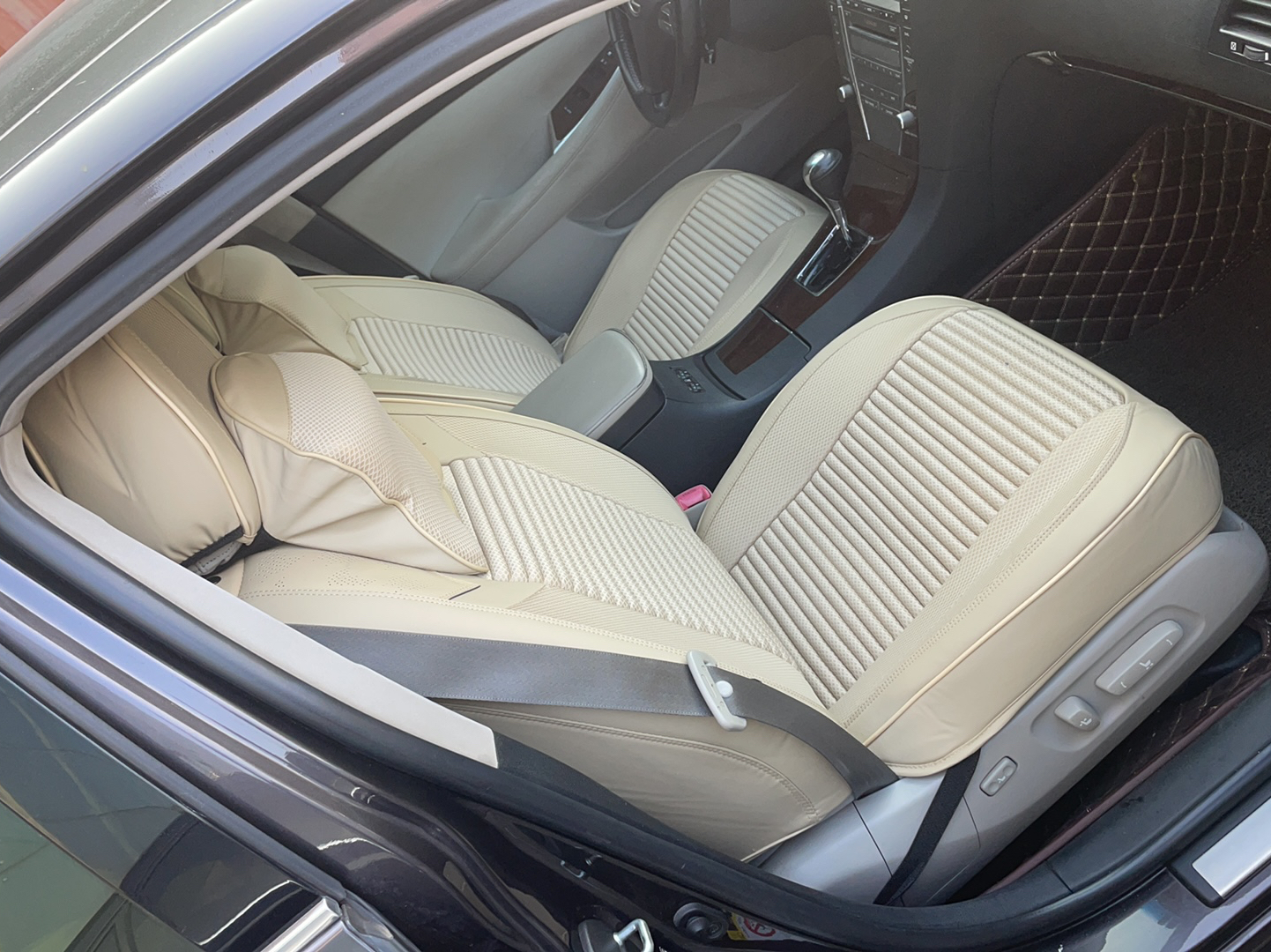 雷克萨斯ES 2010款 240 典雅版