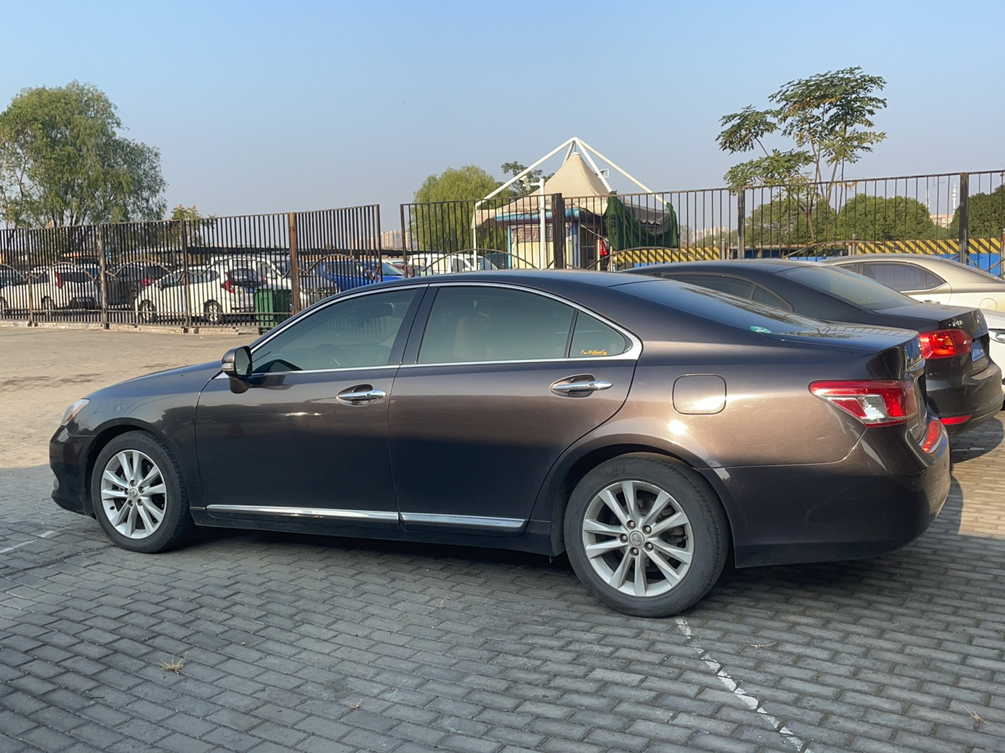 雷克萨斯ES 2010款 240 典雅版