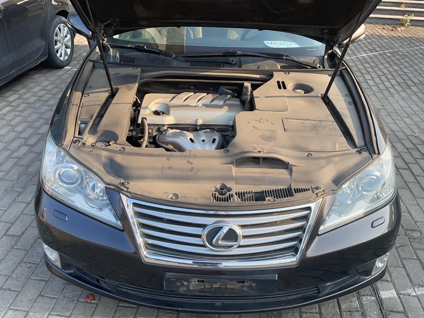 雷克萨斯ES 2010款 240 典雅版