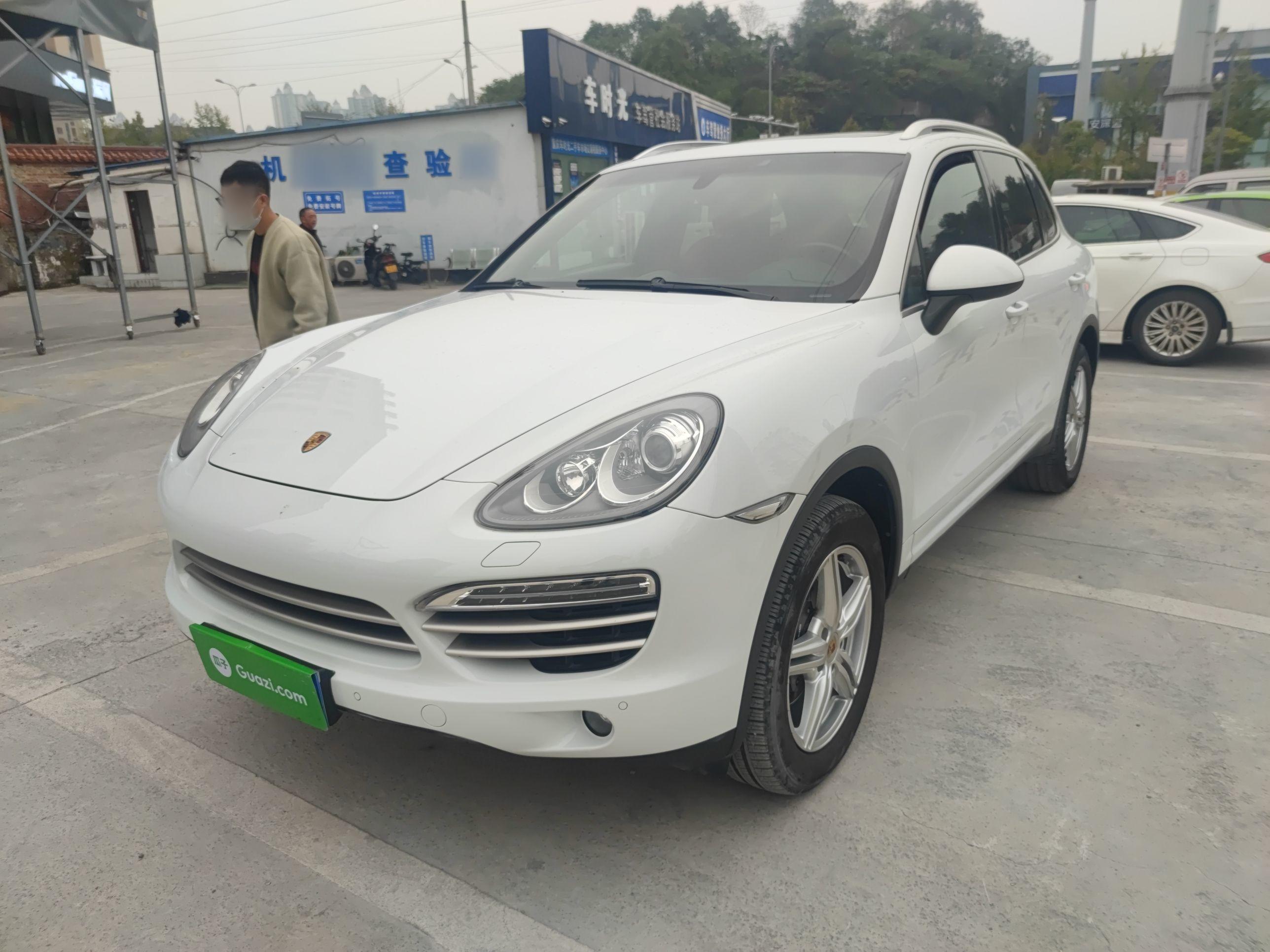 保时捷Cayenne 2014款 Cayenne Platinum Edition 3.0T