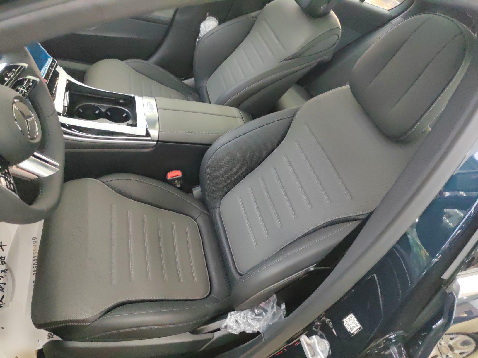 奔驰C级 2022款 C 260 L 运动版 4MATIC