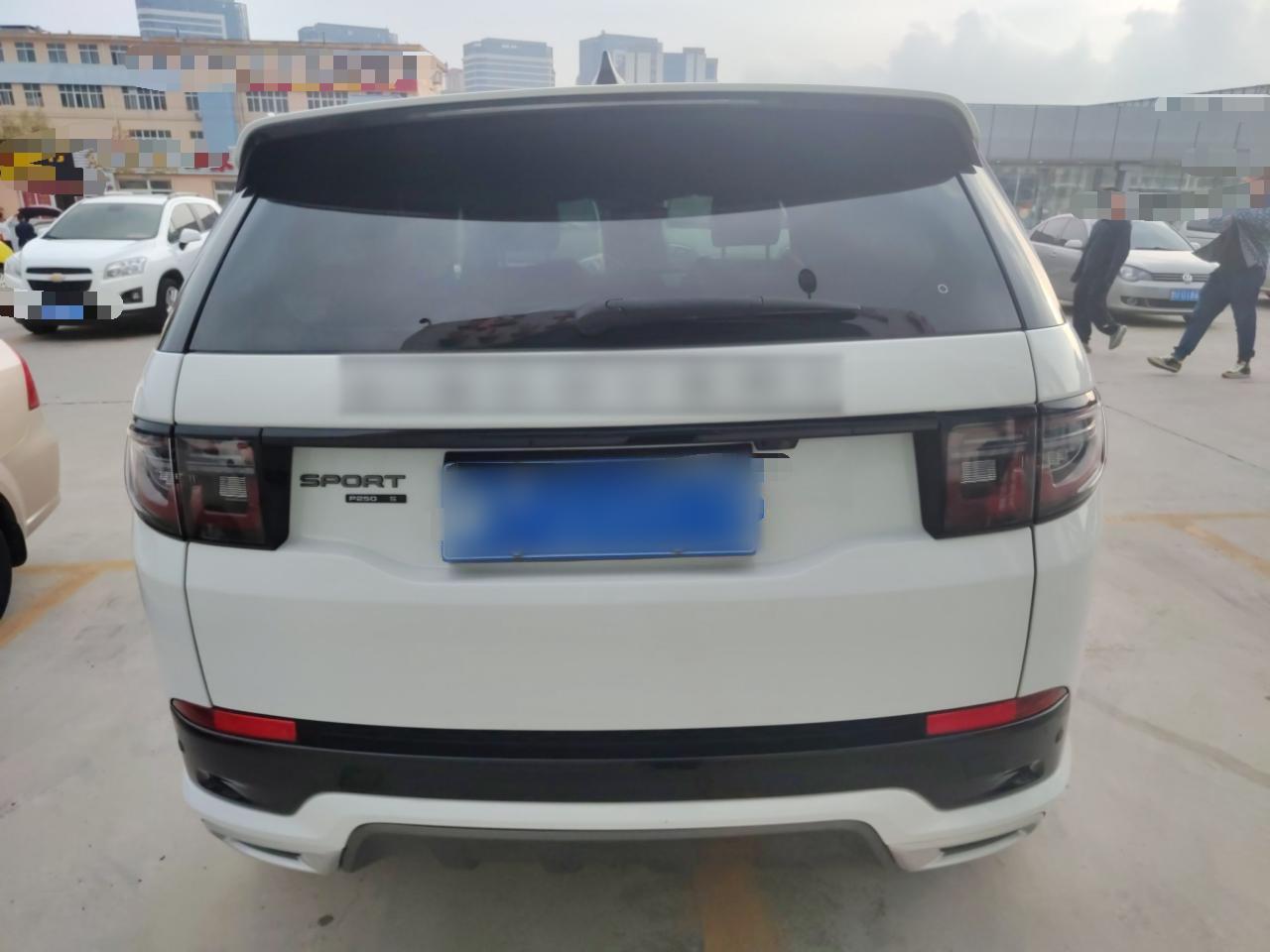 路虎 发现运动版 2020款 249PS R-Dynamic 性能版