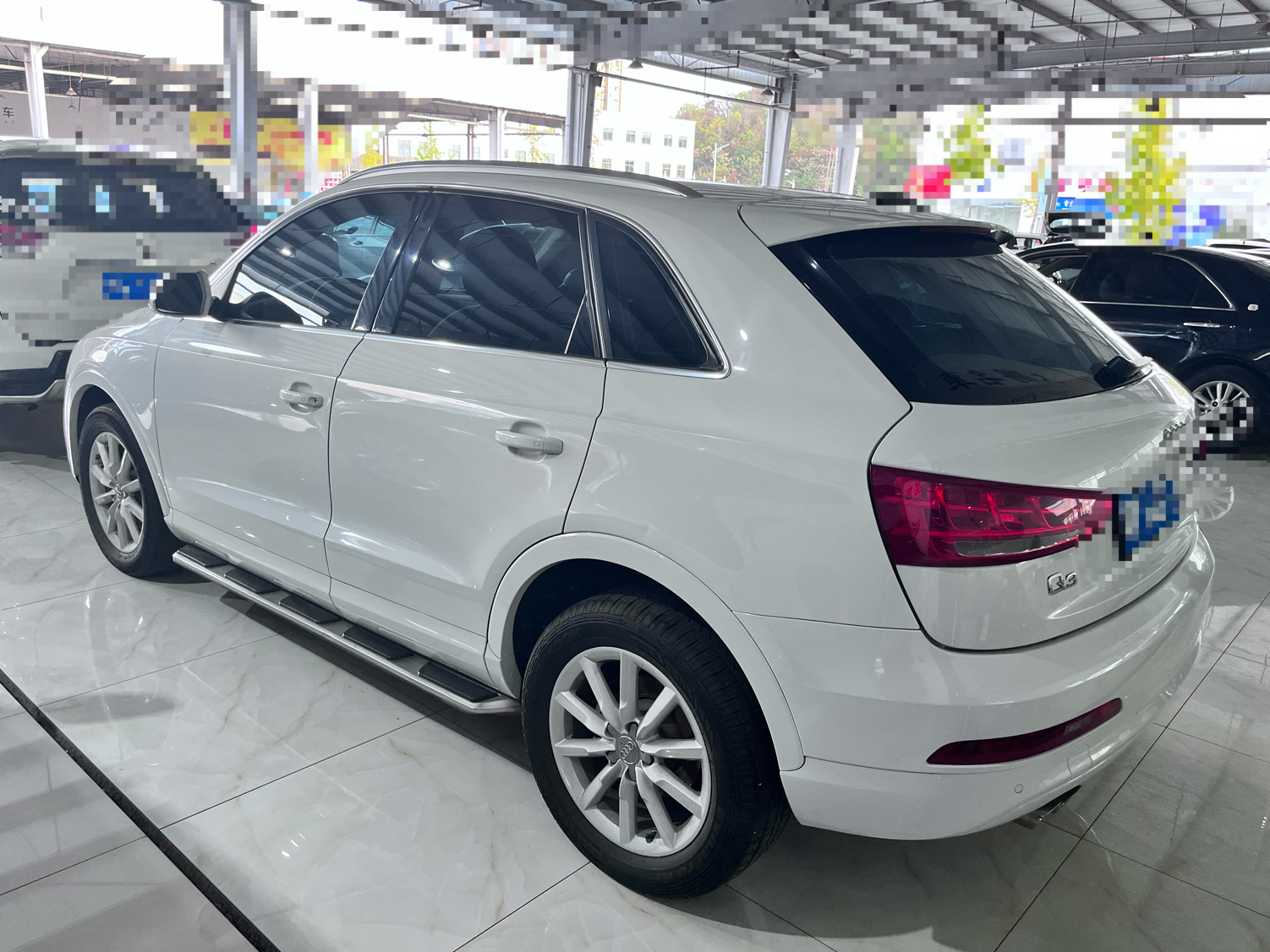 奥迪Q3 2013款 35 TFSI 进取型