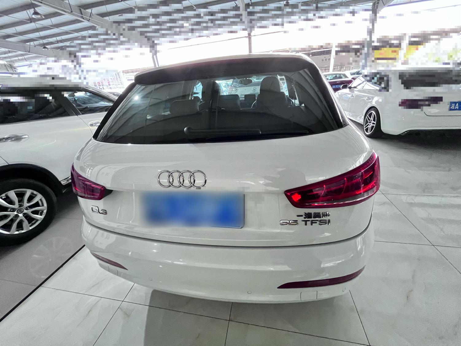 奥迪Q3 2013款 35 TFSI 进取型