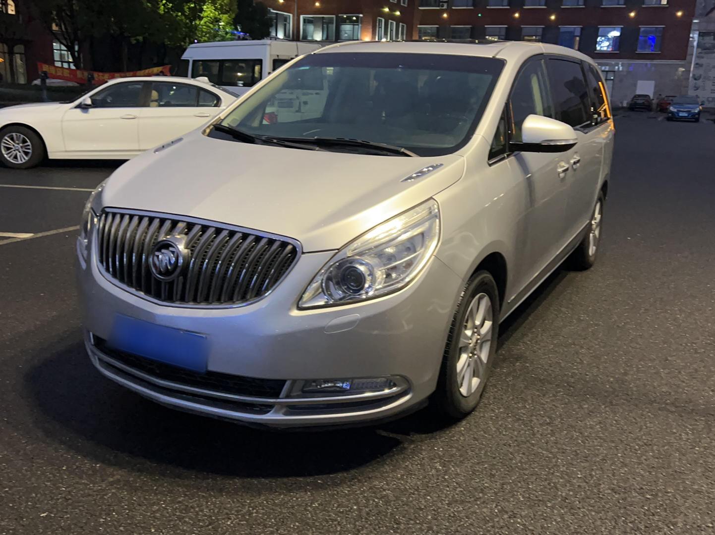 别克GL8 2014款 3.0L GT豪华商务豪雅版