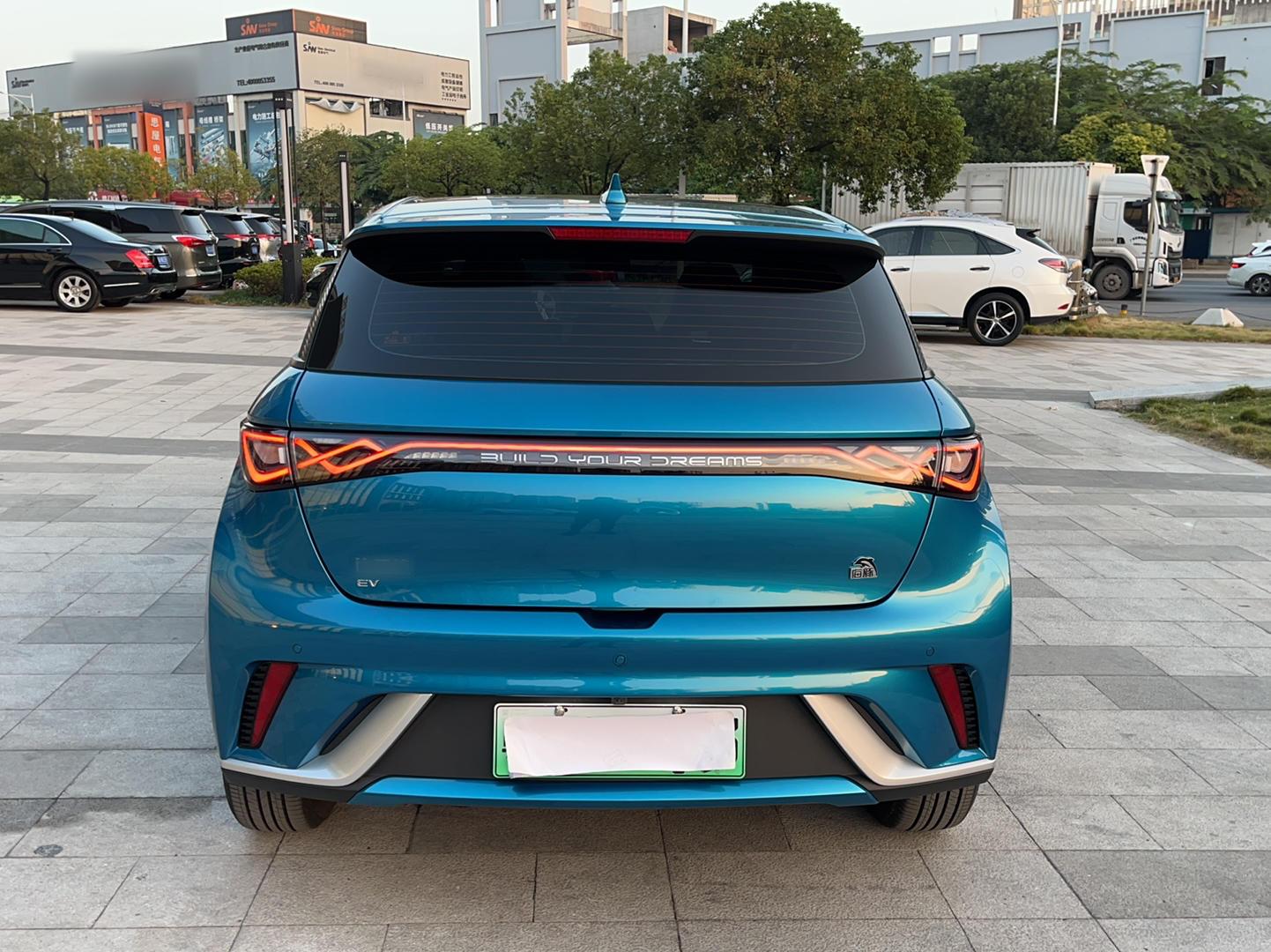 比亚迪 海豚 2021款 405km 时尚版