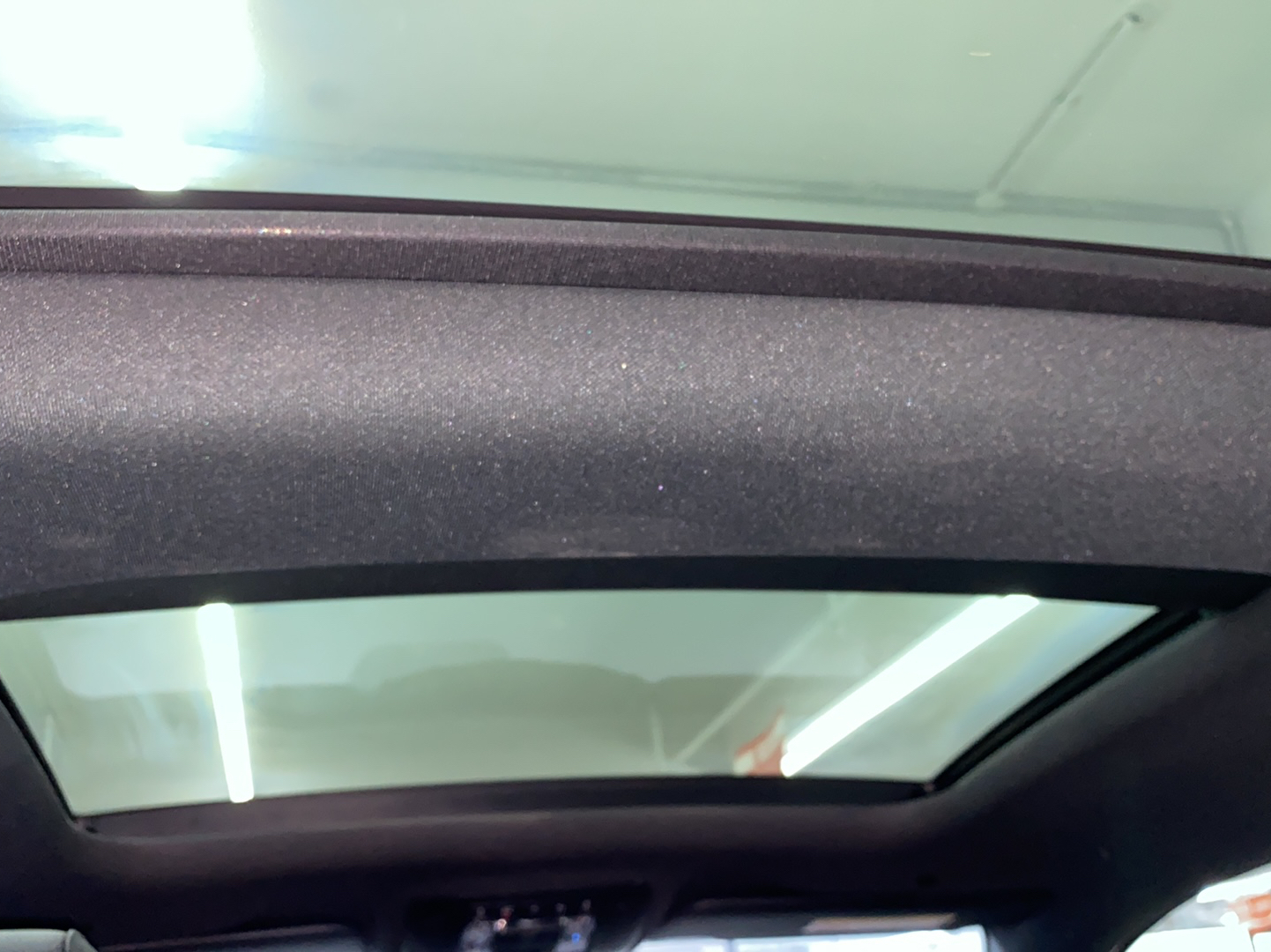 奔驰A级 2022款 改款 A 200 L 运动轿车时尚型