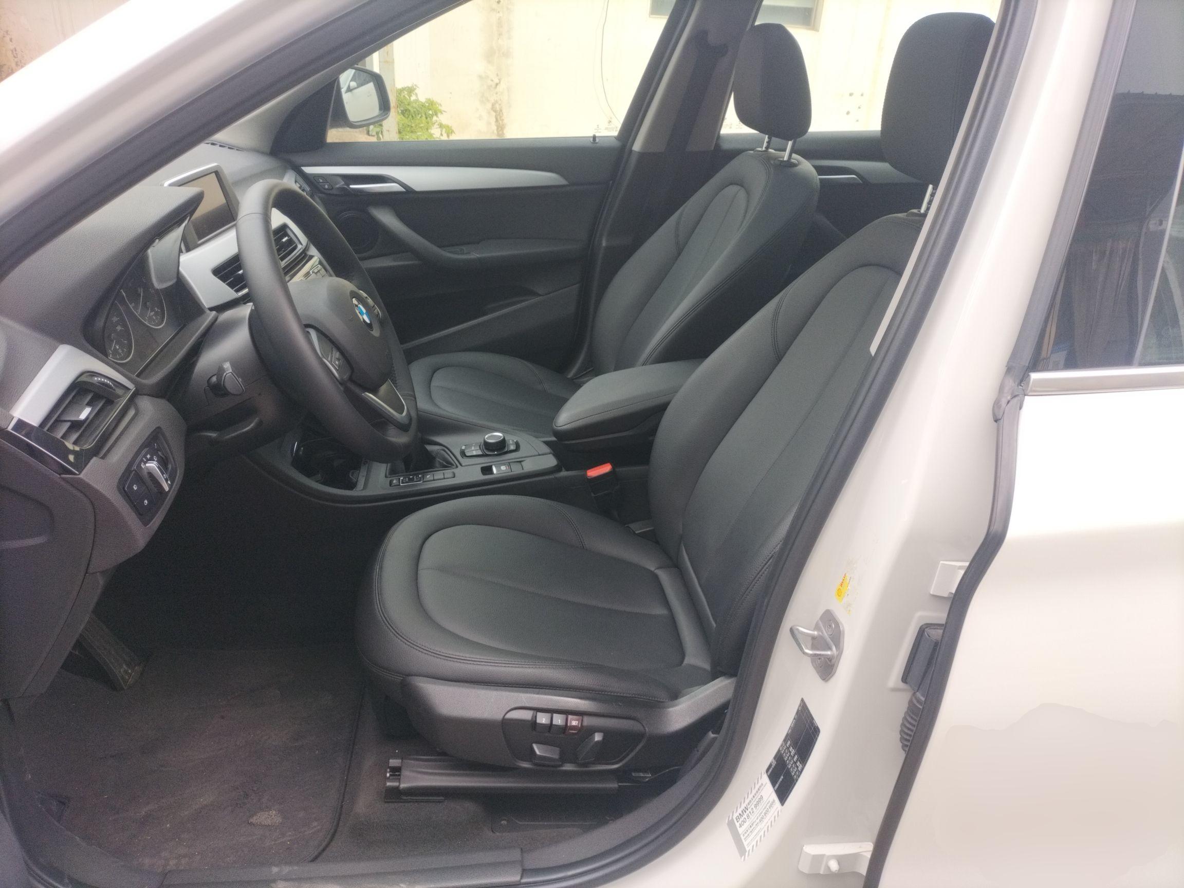 宝马X1 2016款 sDrive18Li 尊享型