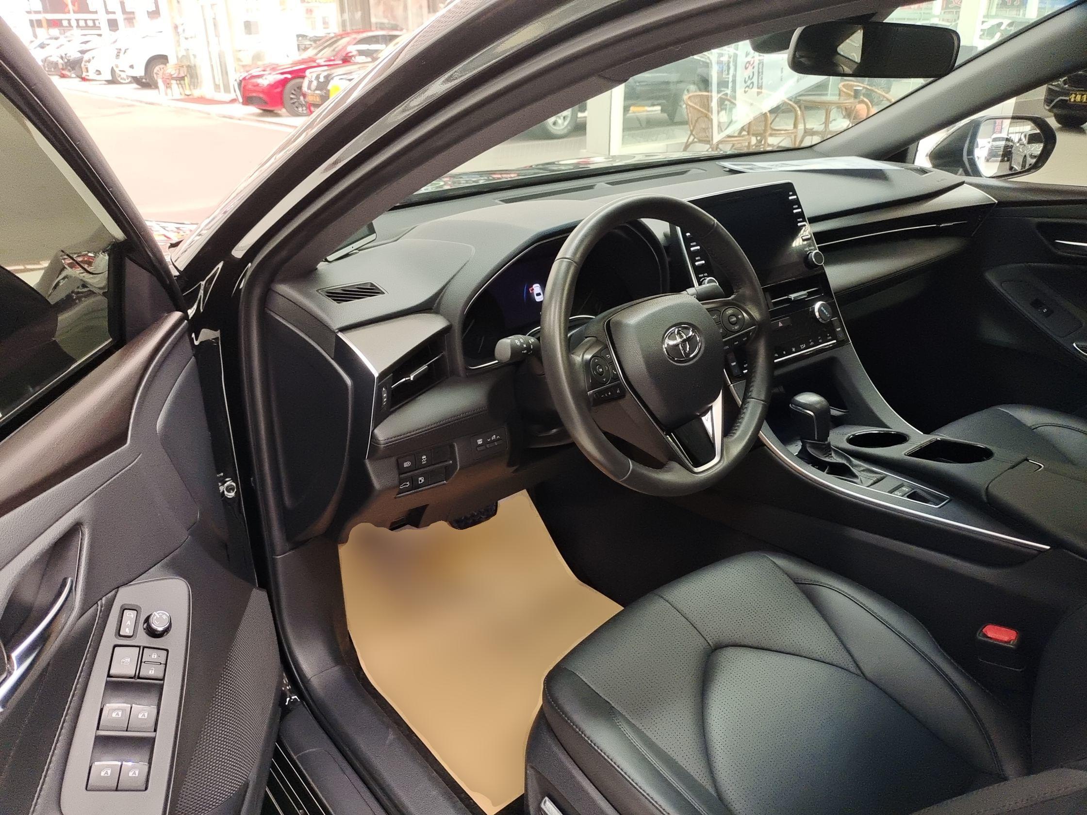 丰田 亚洲龙 2019款 2.0L 豪华版