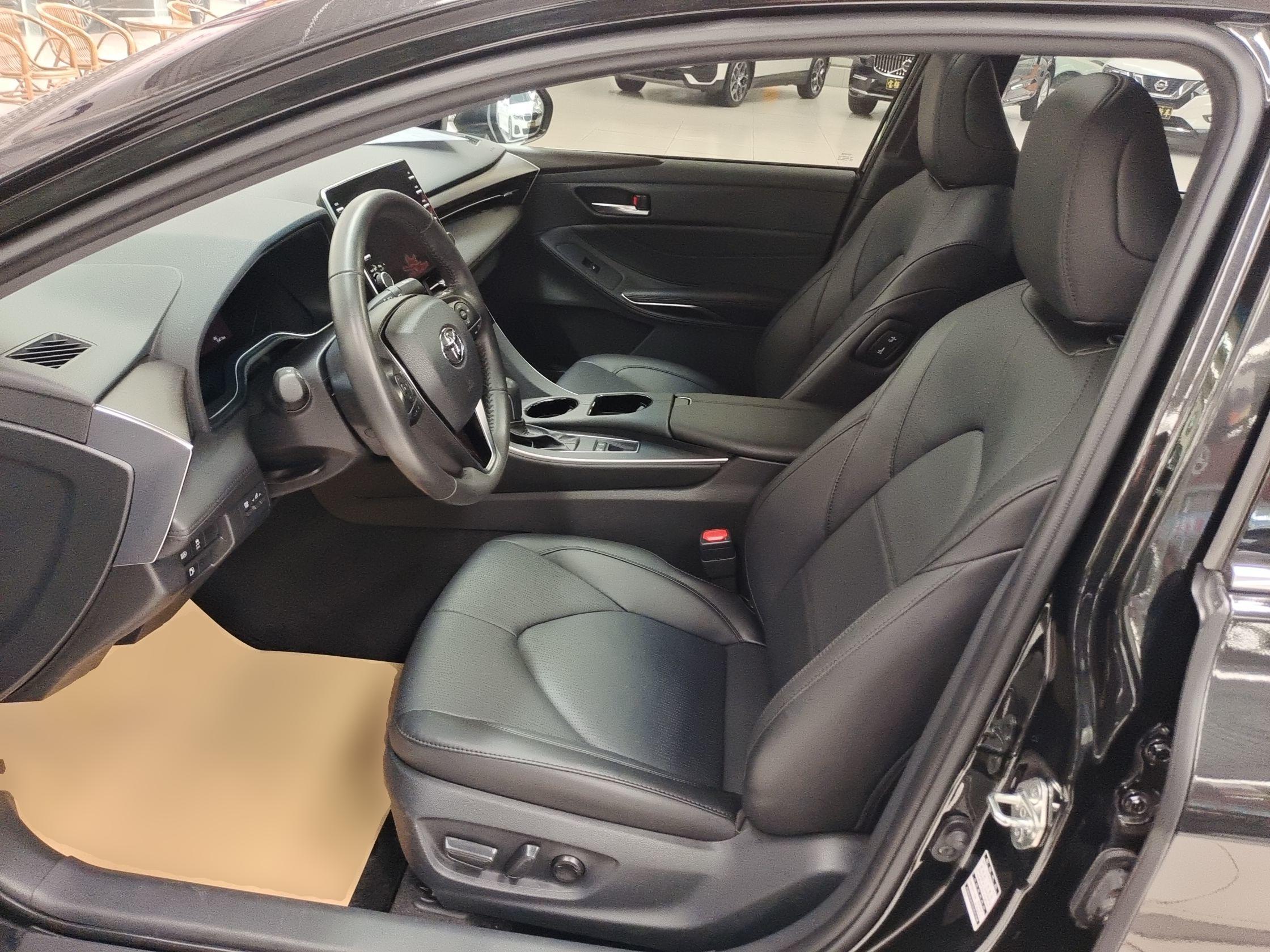 丰田 亚洲龙 2019款 2.0L 豪华版