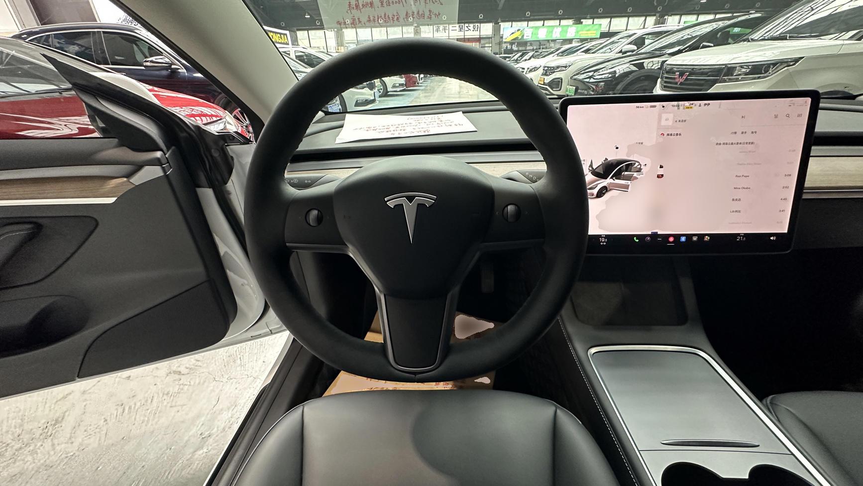 特斯拉 Model 3 2021款 标准续航后驱升级版 3D6