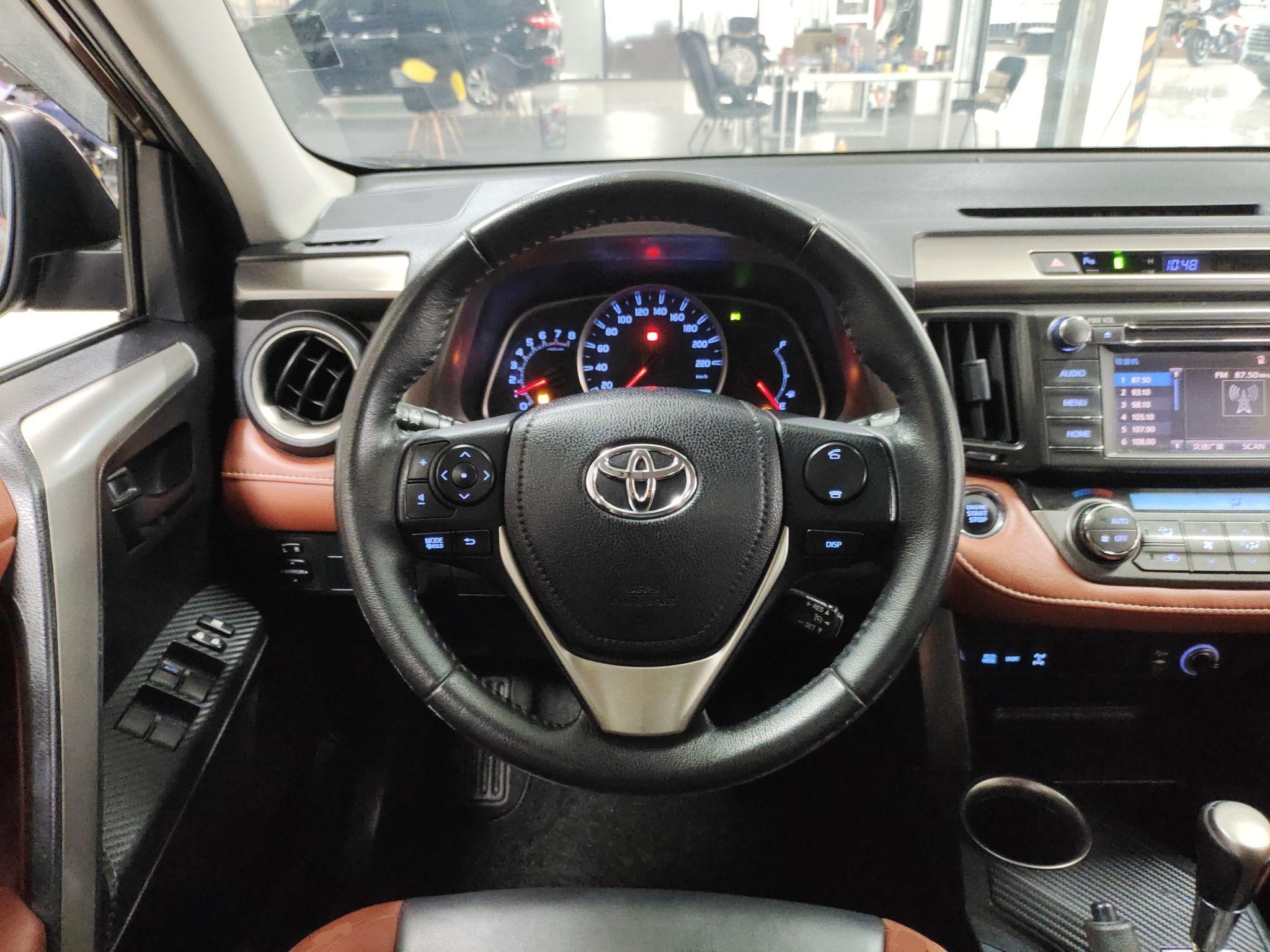 丰田 RAV4 2013款 2.5L 自动四驱精英版