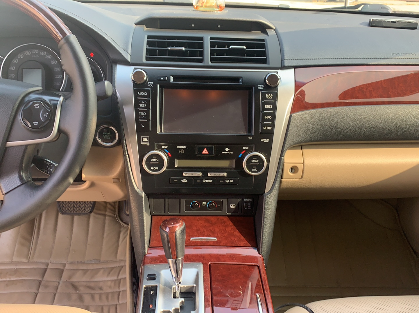 丰田 凯美瑞 2012款 2.5Q G-book旗舰版