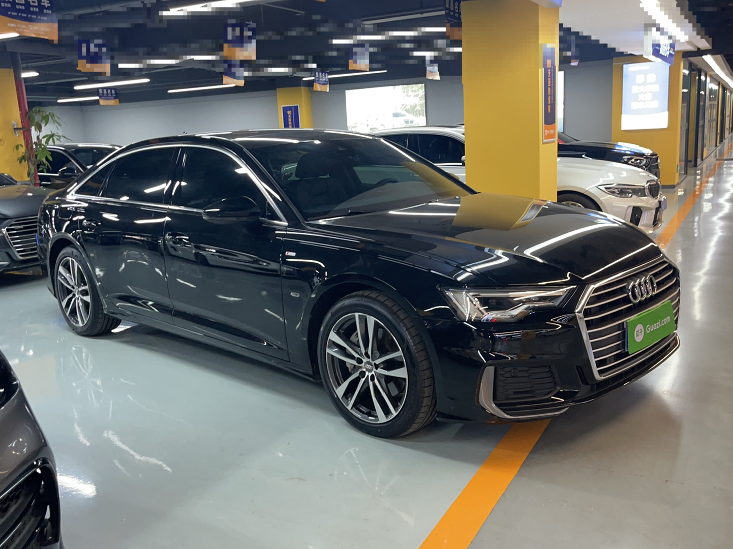 奥迪A6L 2022款 40 TFSI 豪华动感型