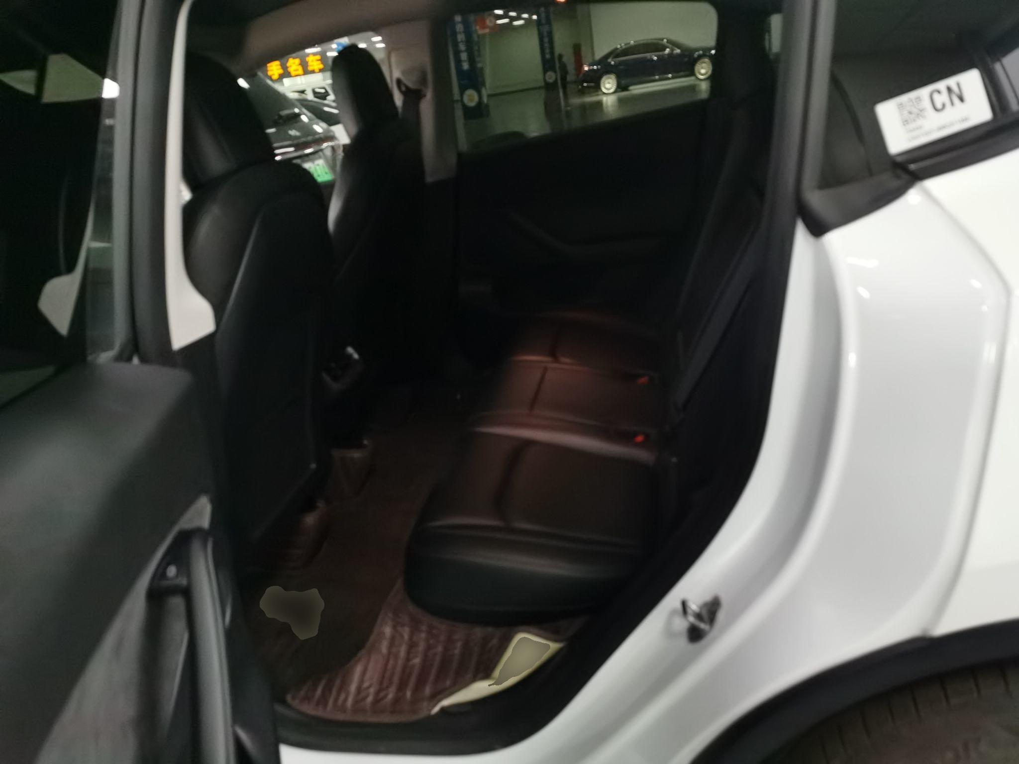 特斯拉 Model Y 2021款 标准续航后驱版