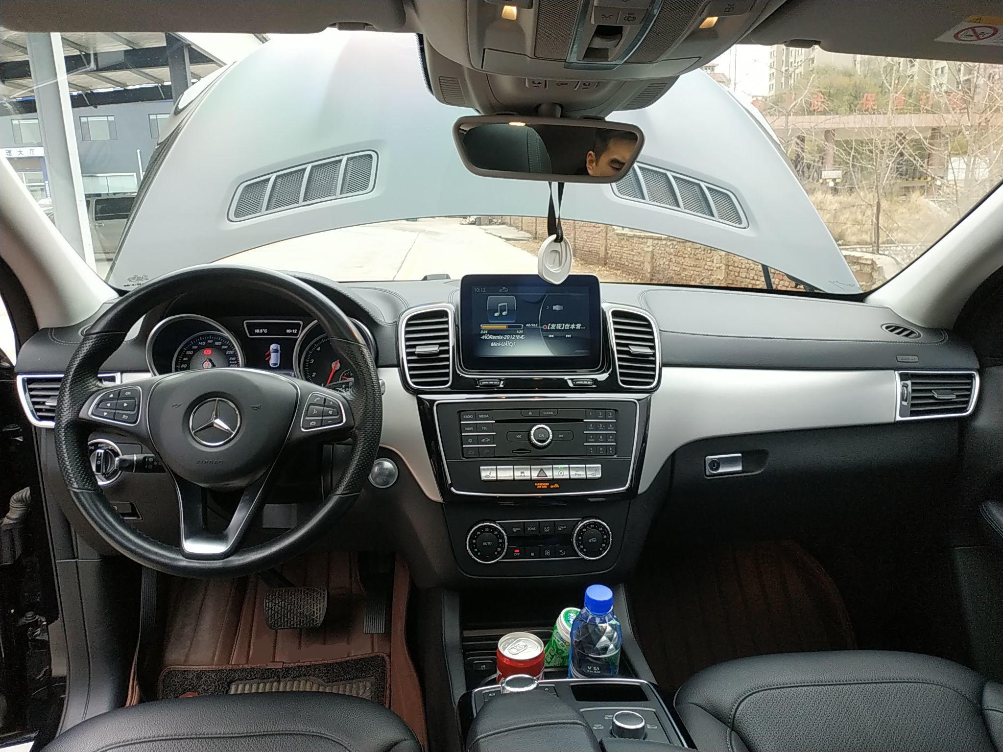 奔驰GLE级 2018款 GLE 320 4MATIC 轿跑SUV(进口)