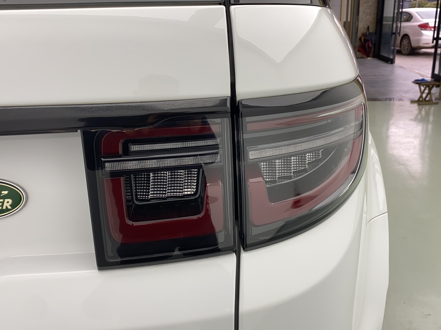 路虎 发现运动版 2020款 249PS R-Dynamic 性能版