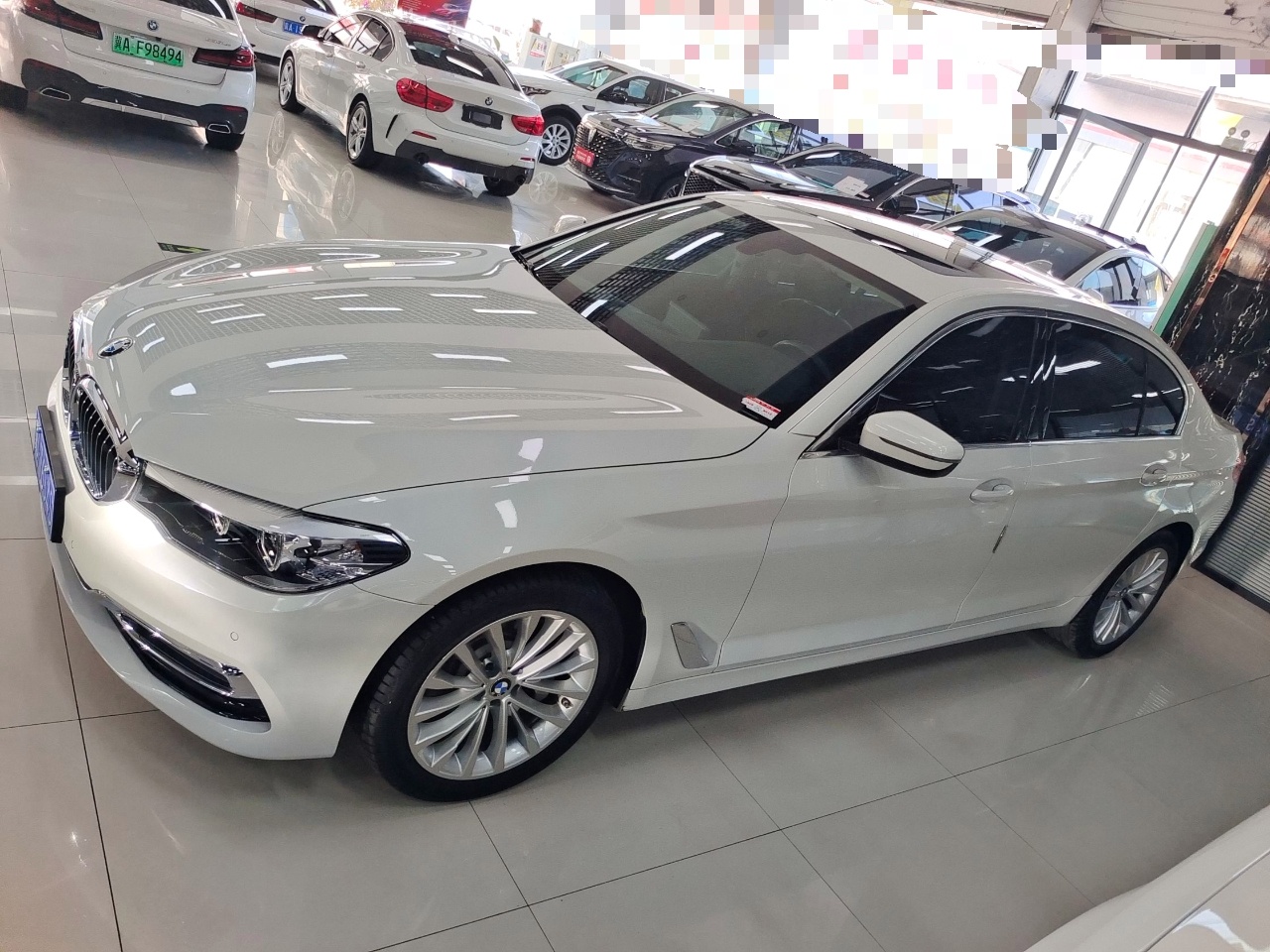 宝马5系 2019款 改款 530Li xDrive 豪华套装