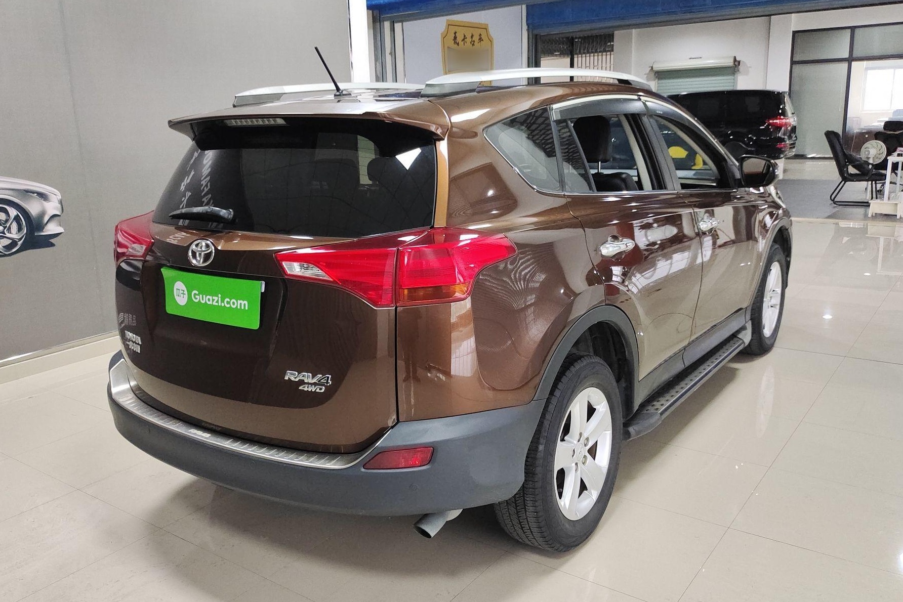 丰田 RAV4 2013款 2.5L 自动四驱精英版