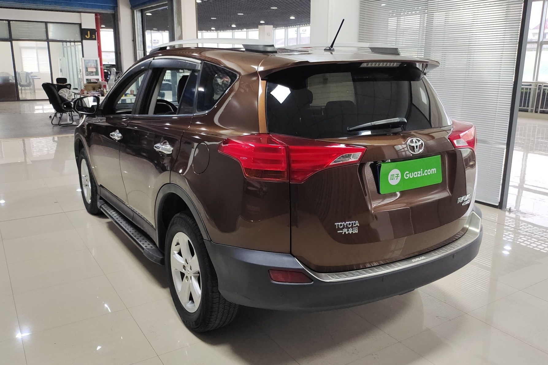 丰田 RAV4 2013款 2.5L 自动四驱精英版