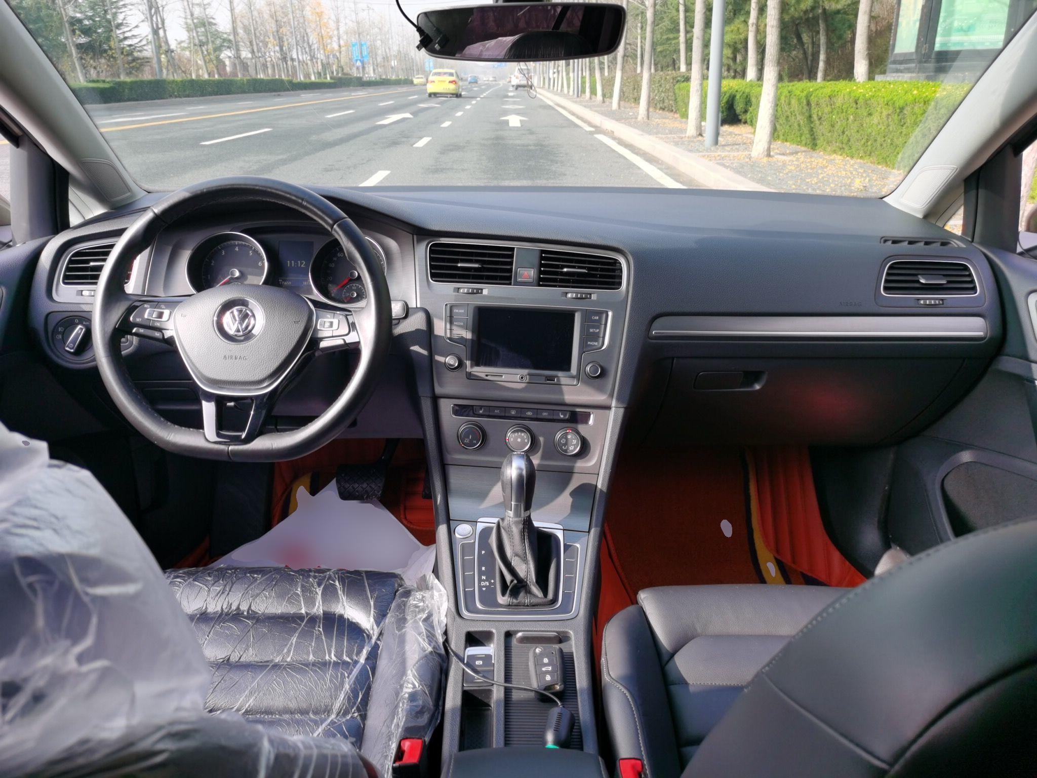 大众 高尔夫 2016款 230TSI 自动豪华型