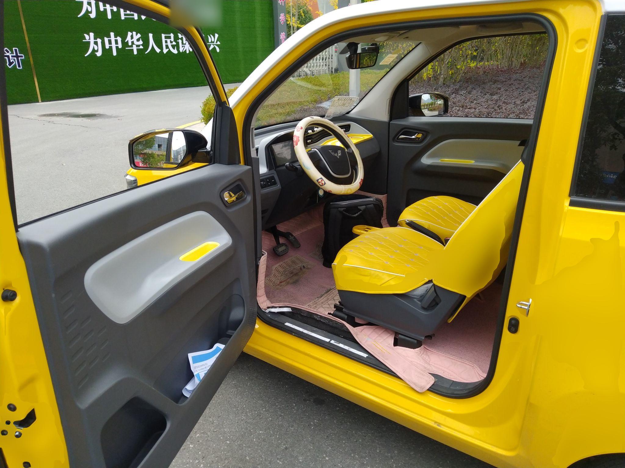 五菱汽车 宏光MINI EV 2021款 马卡龙时尚款 磷酸铁锂