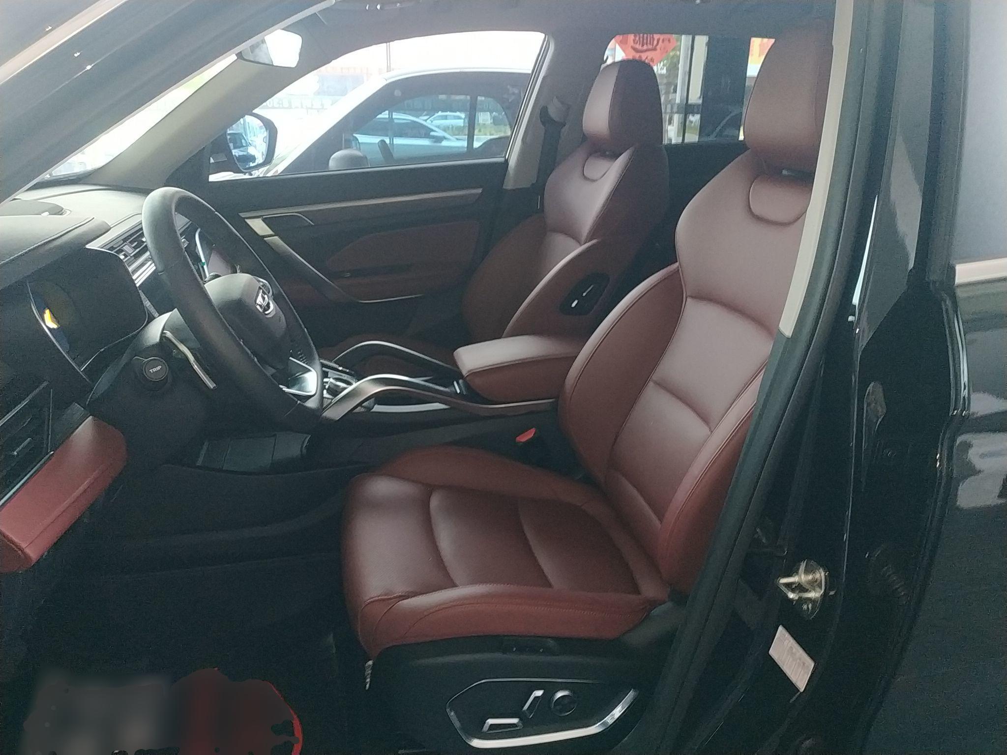 吉利汽车 2022款 博越X 1.8TD DCT智领型