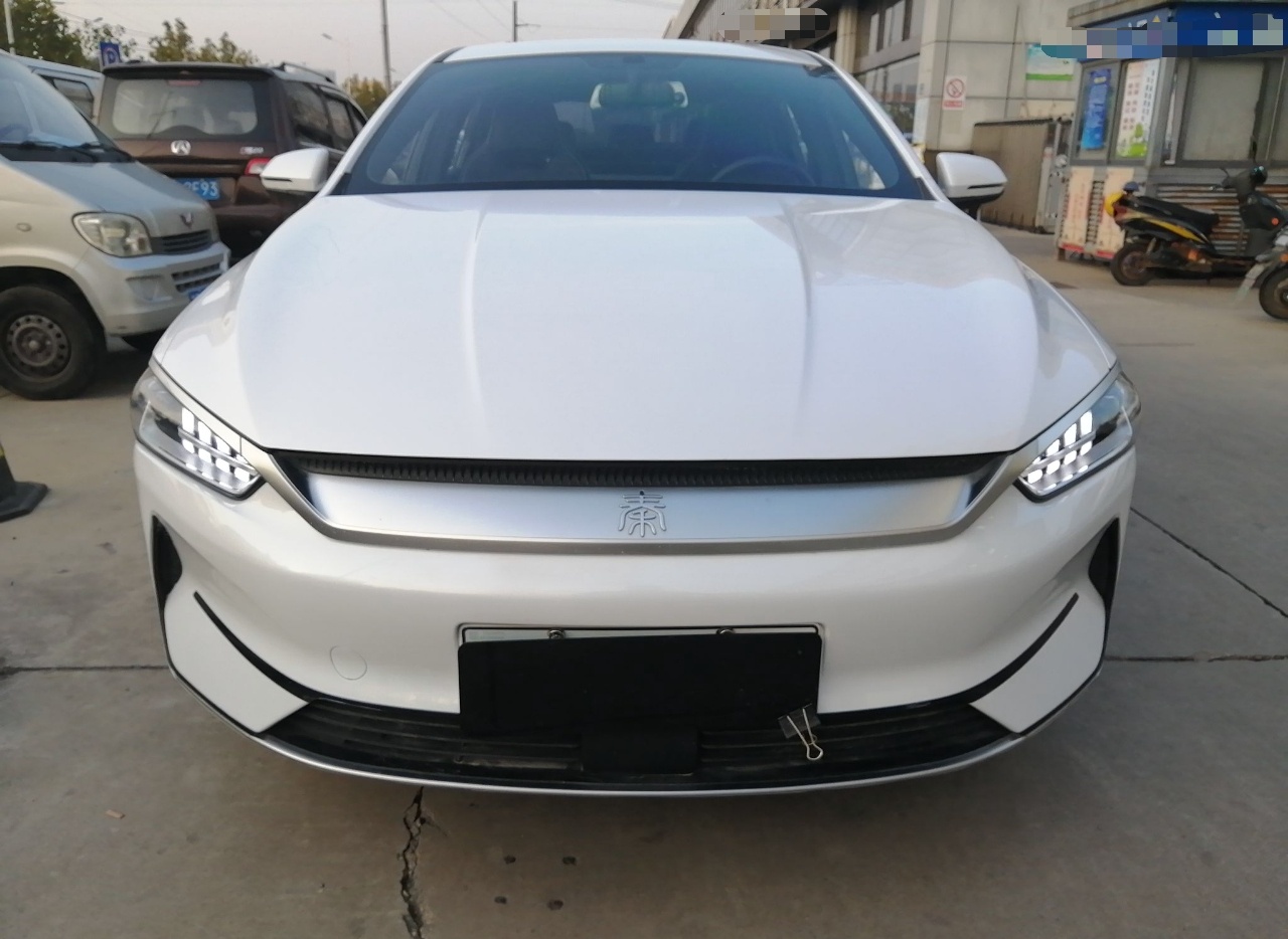 比亚迪 秦PLUS 2021款 EV 500KM 豪华型