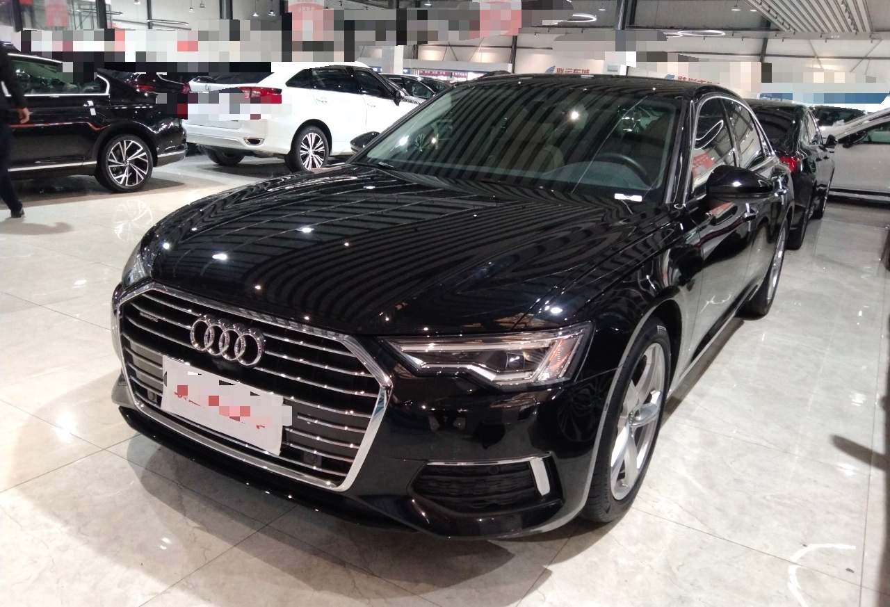 奥迪A6L 2020款 55 TFSI quattro 尊享致雅型