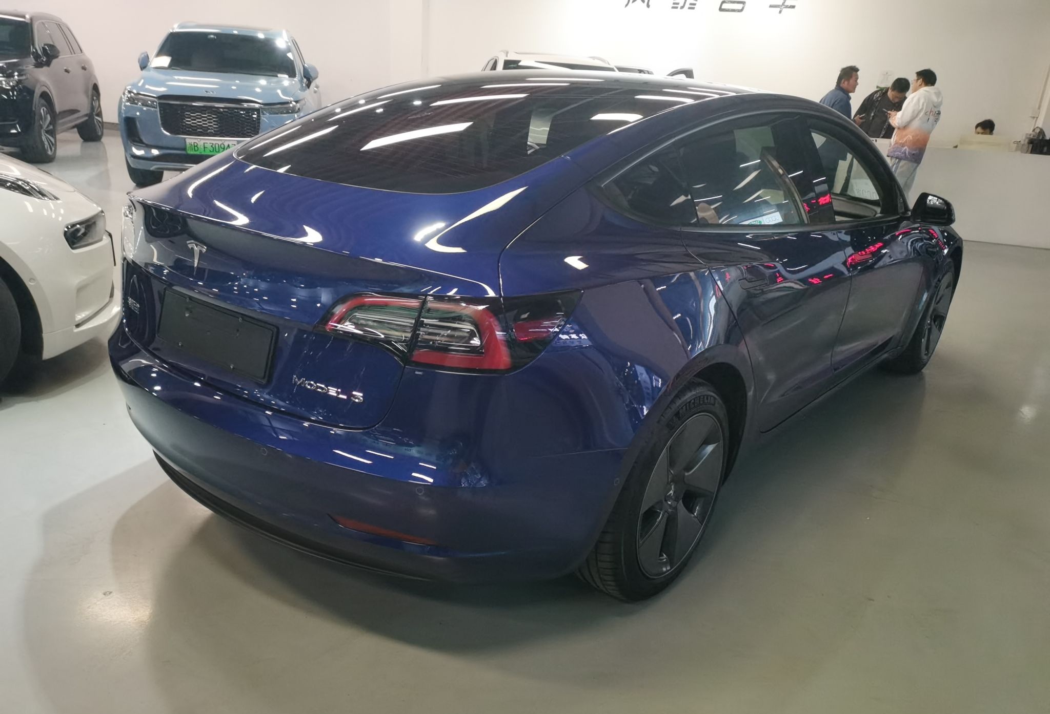 特斯拉 Model 3 2022款 后轮驱动版