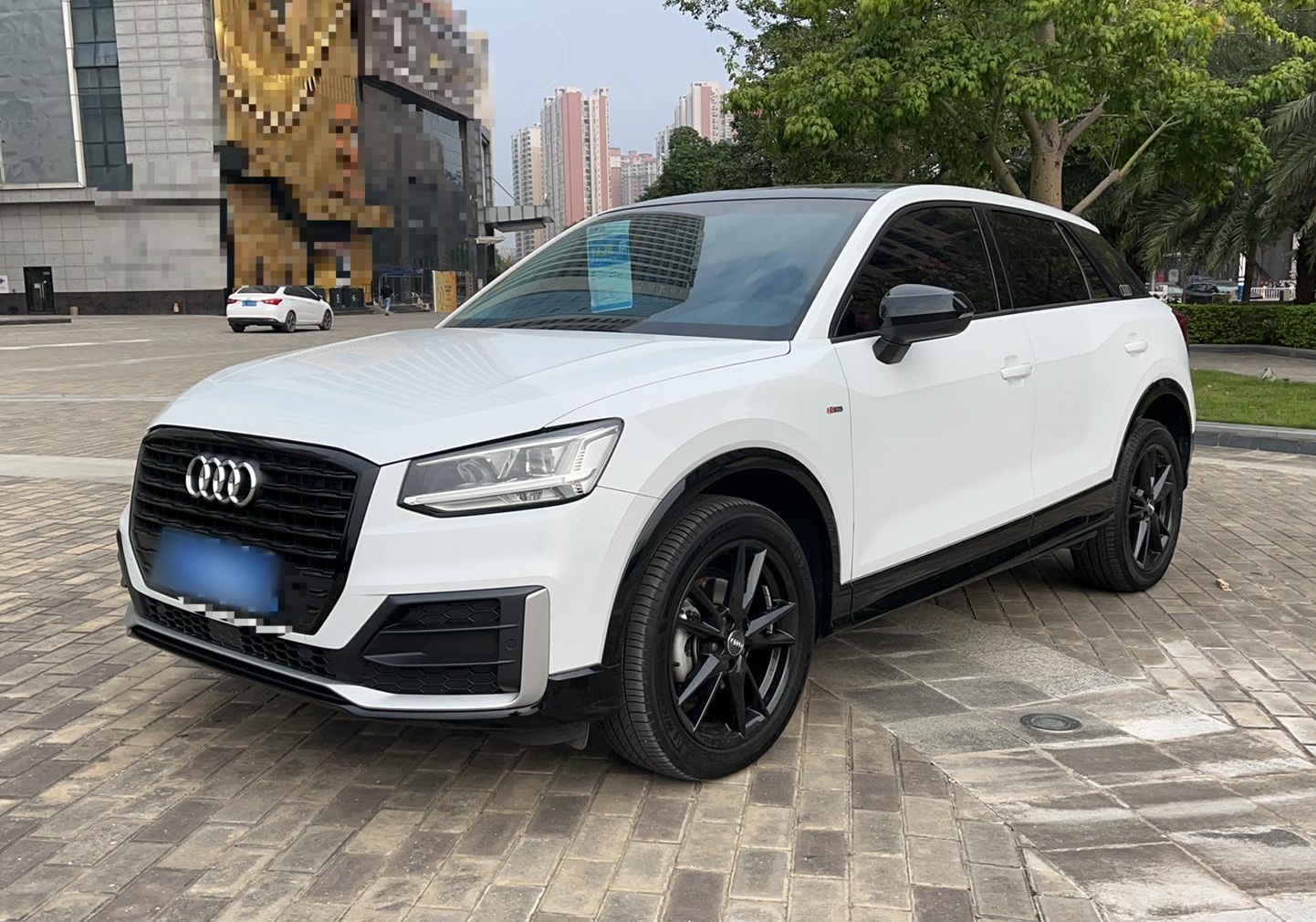 奥迪Q2L 2020款 35 TFSI 进取动感型