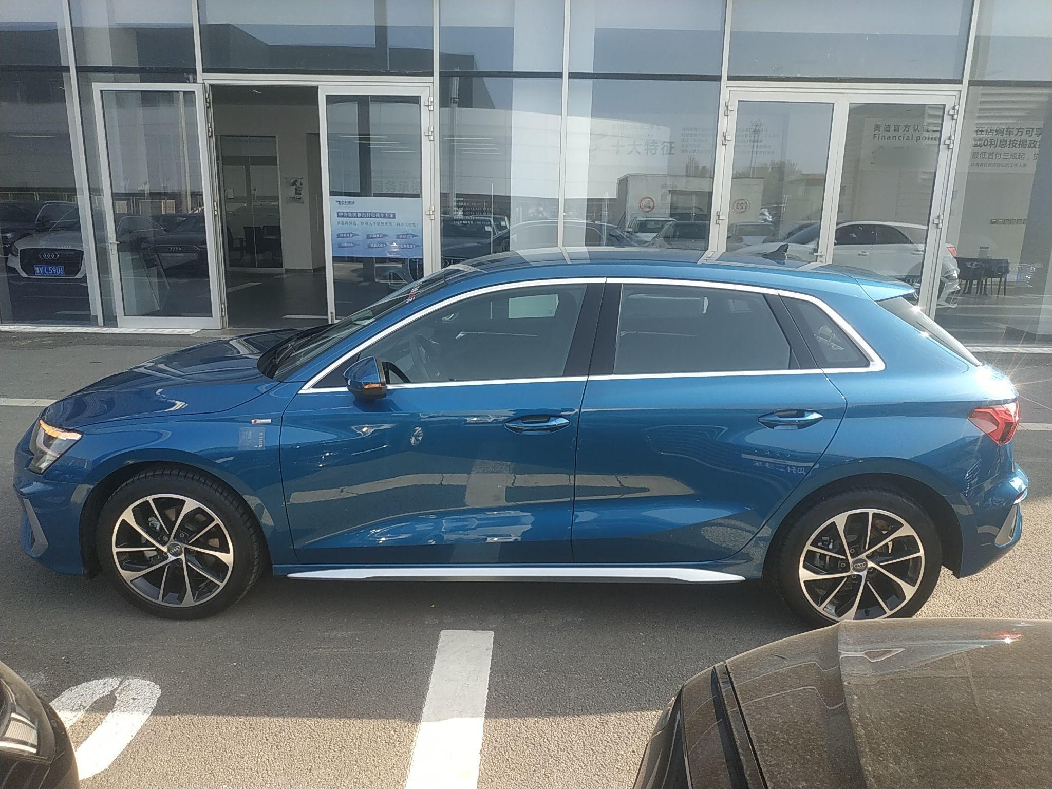 奥迪A3 2021款 Sportback 35 TFSI 进取运动型