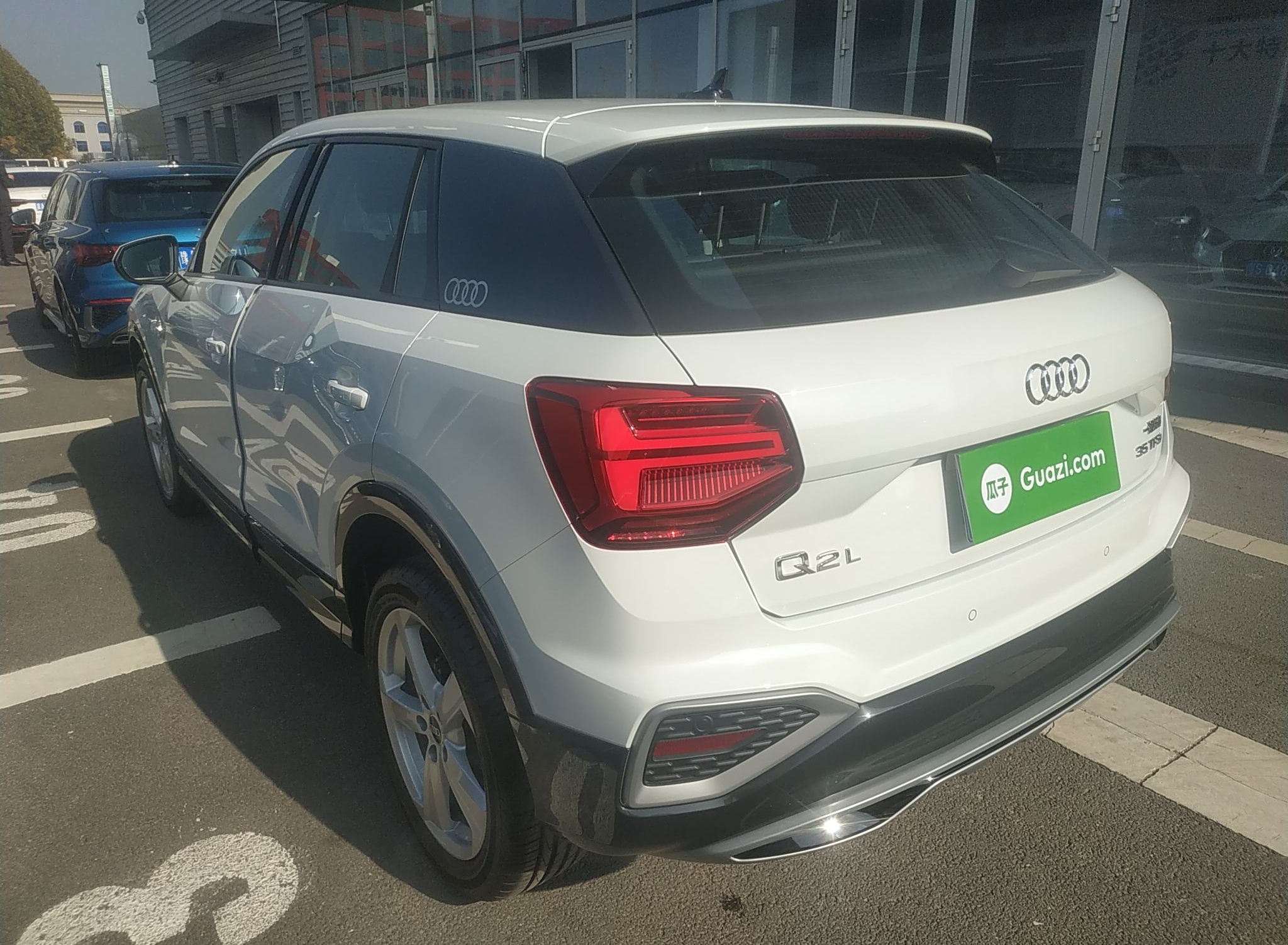 奥迪Q2L 2022款 35 TFSI 进取致雅型