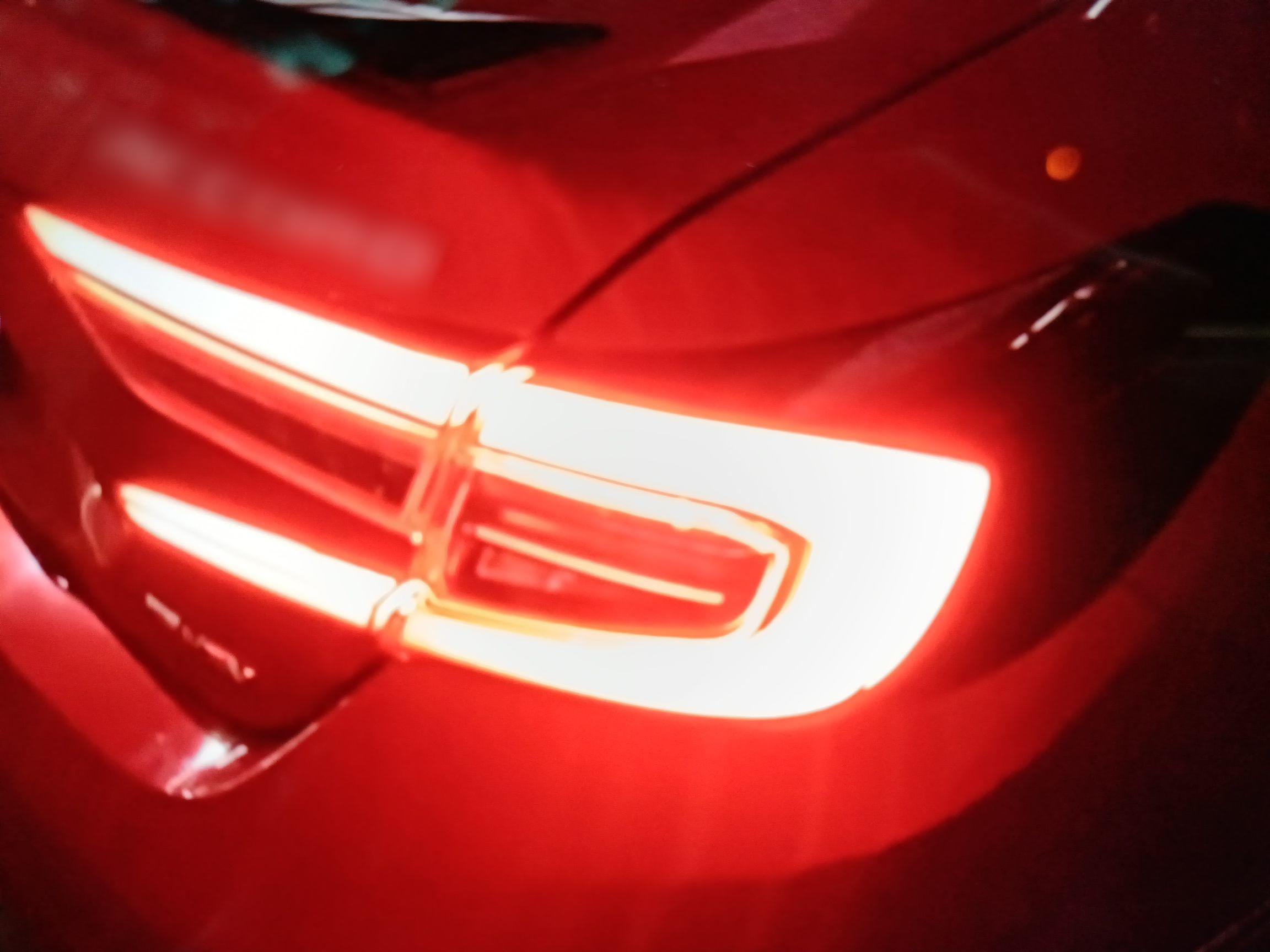 本田 雅阁 2022款 锐·混动 2.0L 幻夜·锐尊版