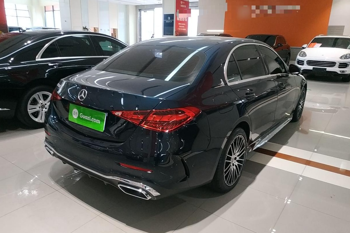 奔驰C级 2022款 C 260 L 运动版