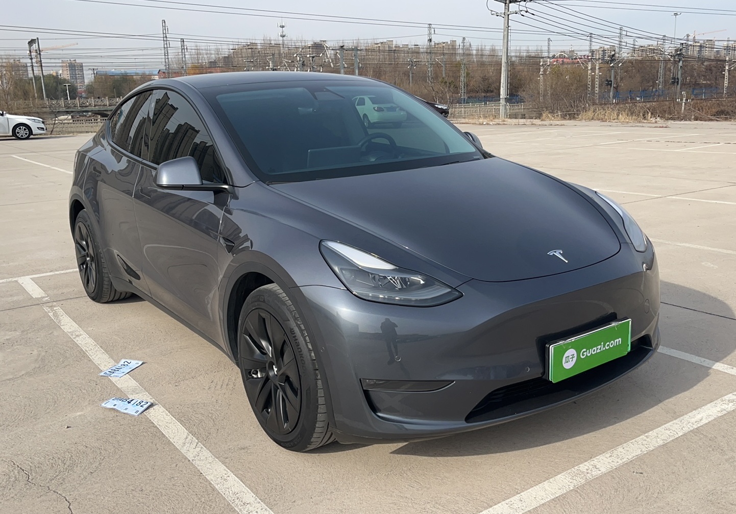 特斯拉 Model Y 2021款 长续航全轮驱动版