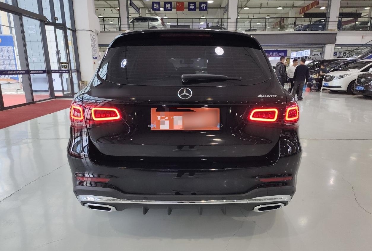 奔驰GLC级 2022款 改款二 GLC 260 L 4MATIC 豪华型