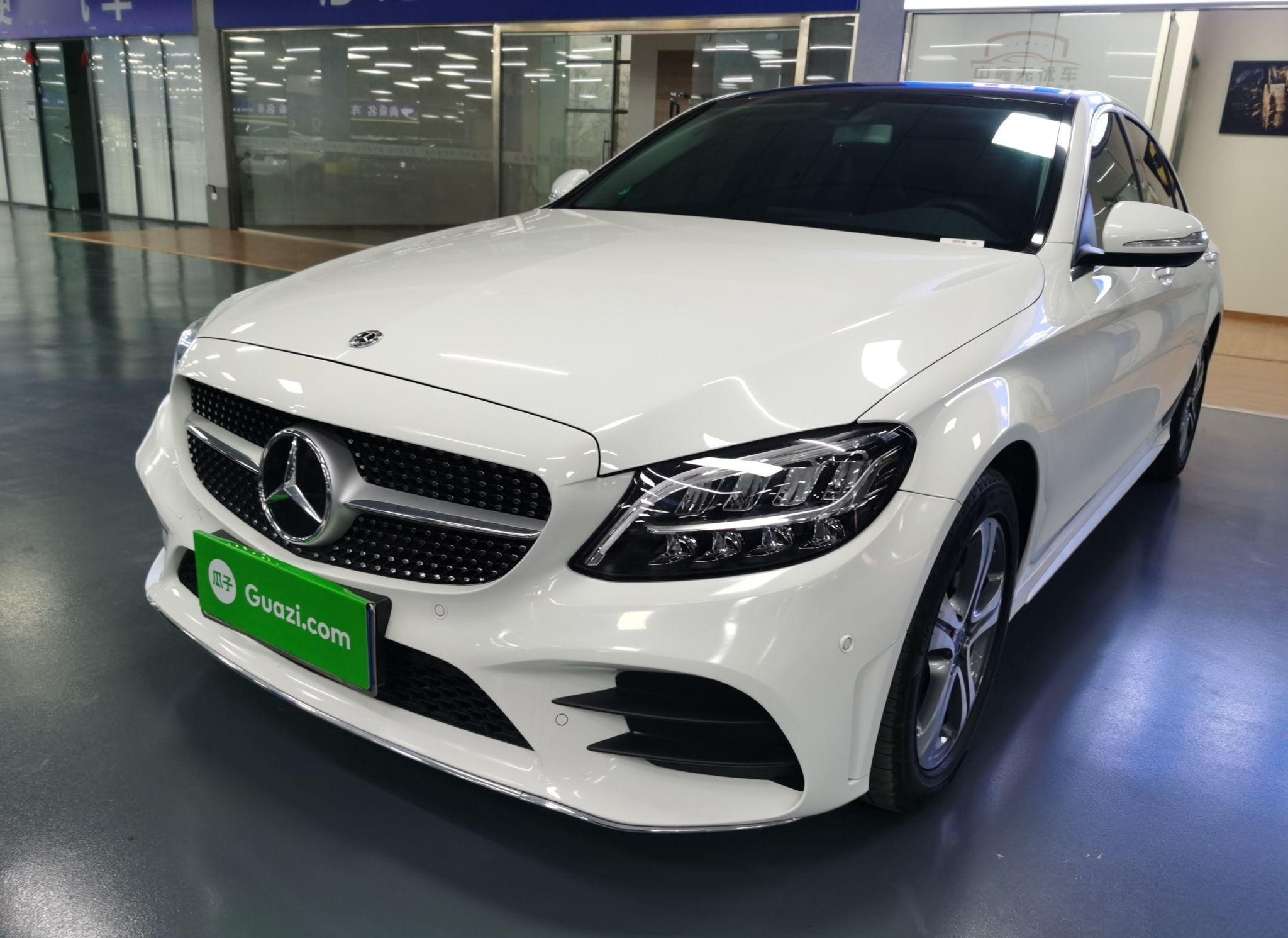 奔驰C级 2020款 改款 C 260 L 运动版