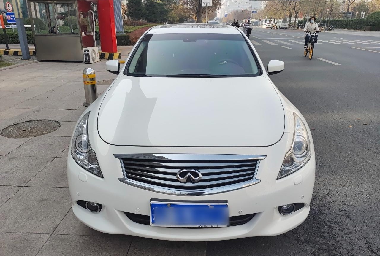 英菲尼迪G系列 2013款 G25 Sedan 豪华运动版(进口)