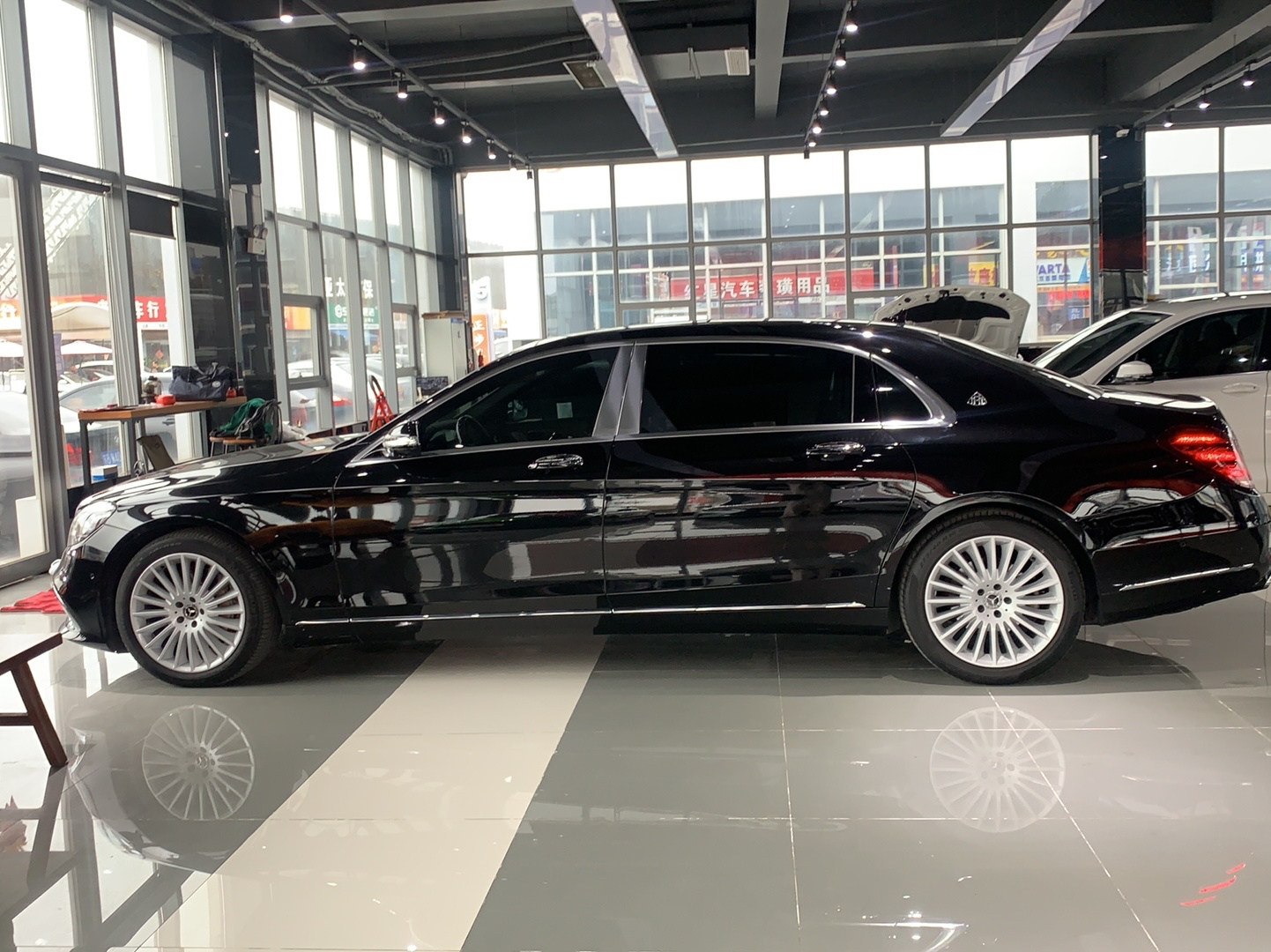 奔驰 迈巴赫S级 2018款 S 450 4MATIC