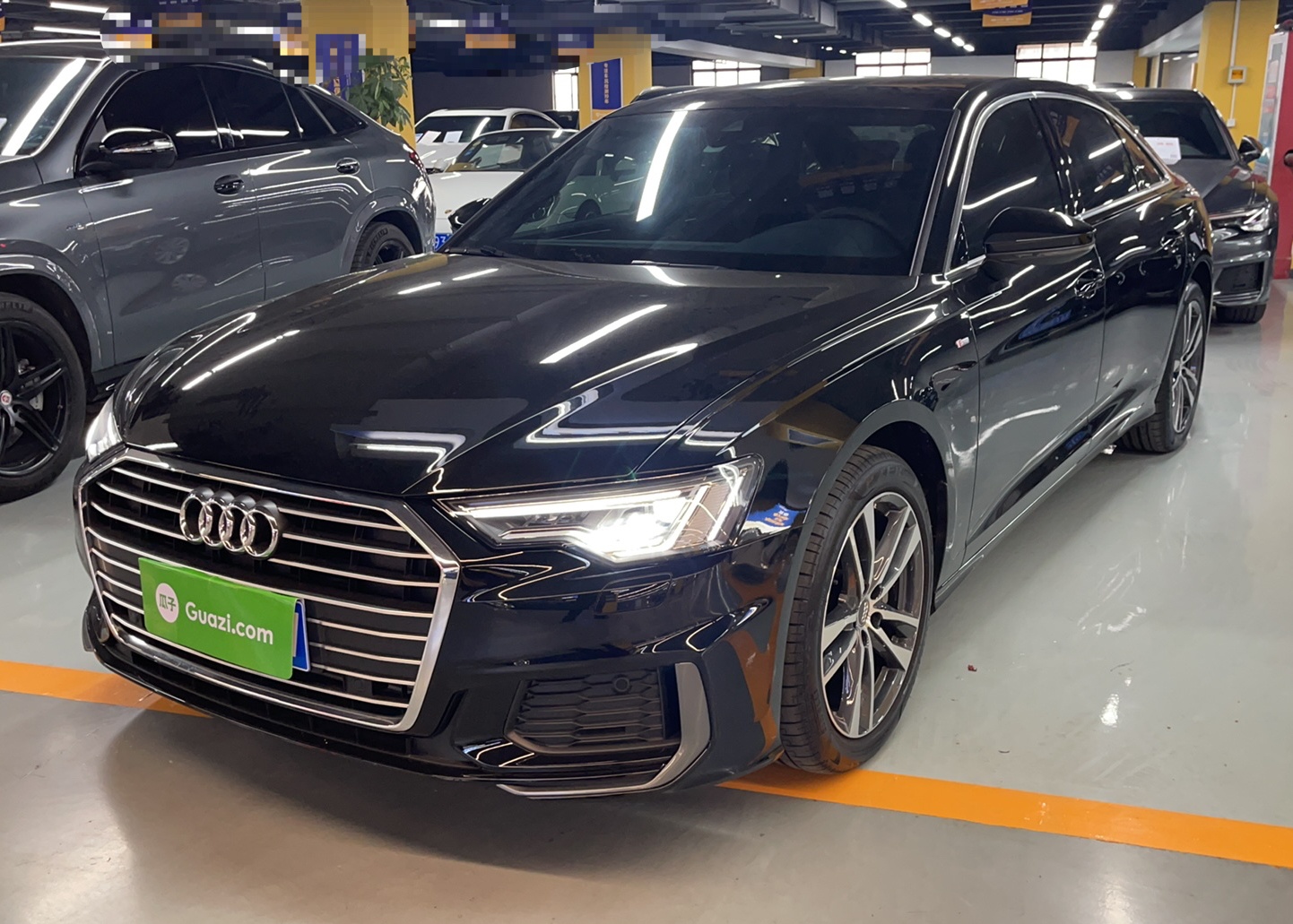 奥迪A6L 2022款 40 TFSI 豪华动感型