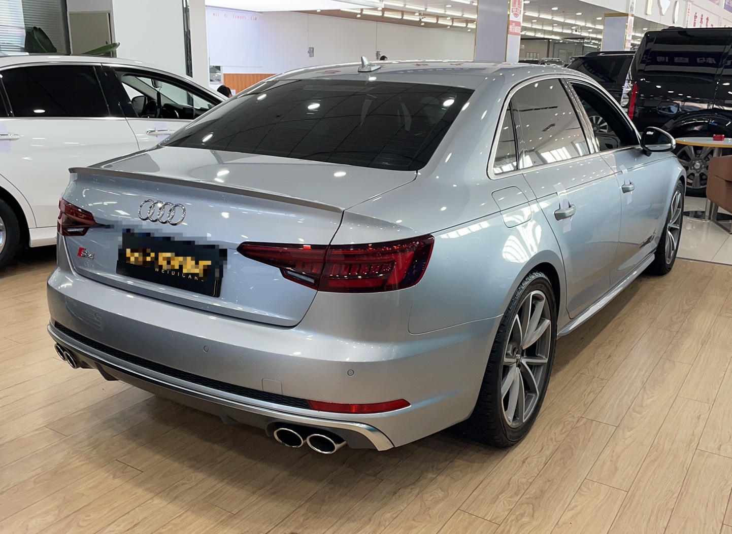 奥迪S4 2018款 S4 3.0TFSI(进口)