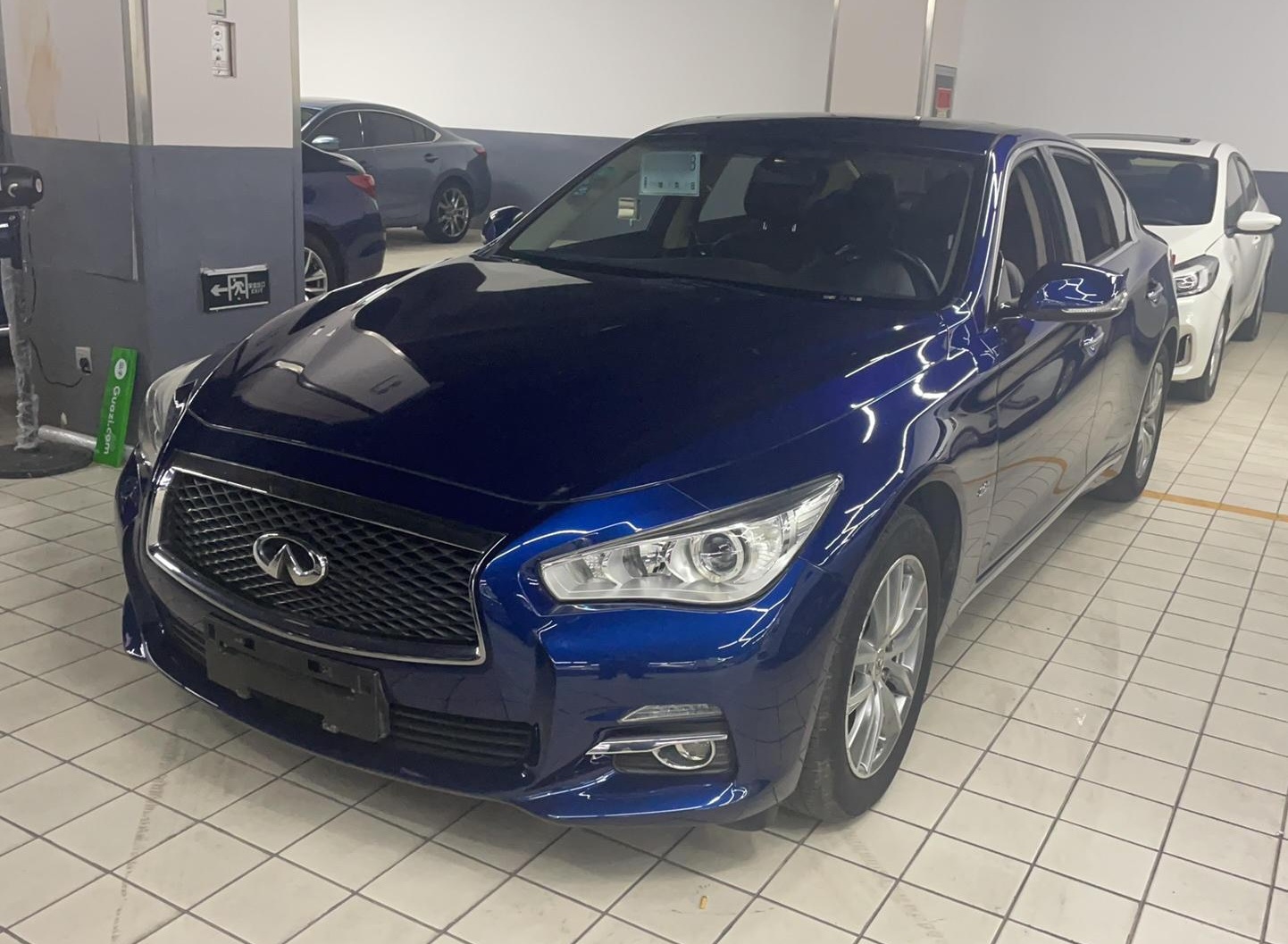 英菲尼迪Q50L 2015款 2.0T 舒适版