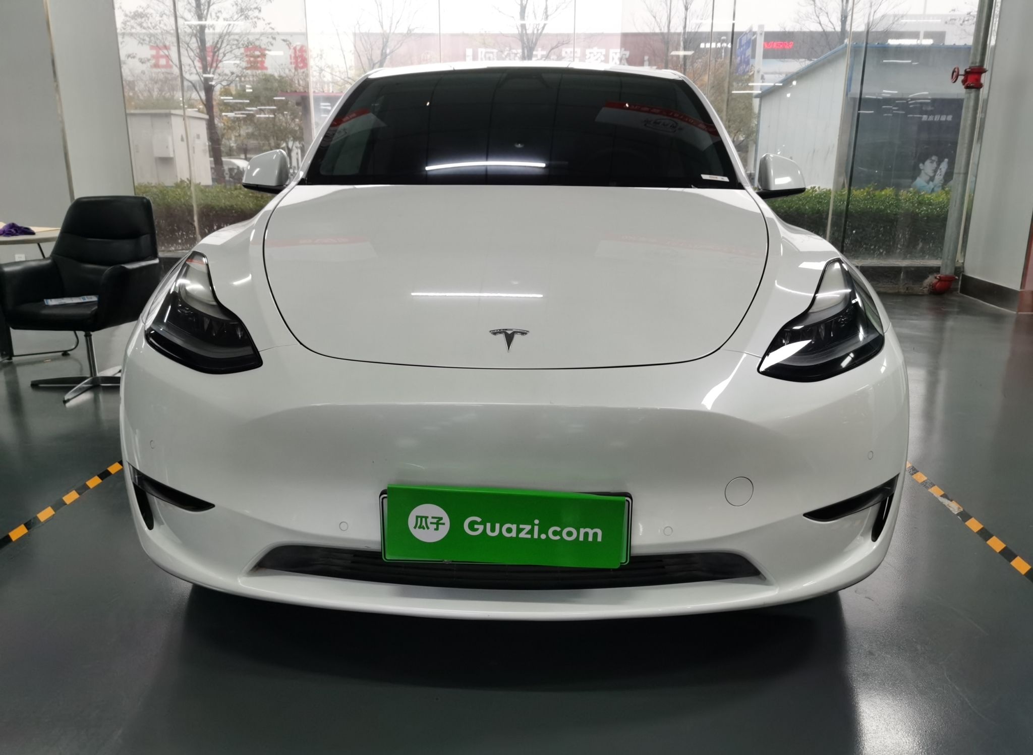 特斯拉 Model Y 2021款 标准续航后驱版