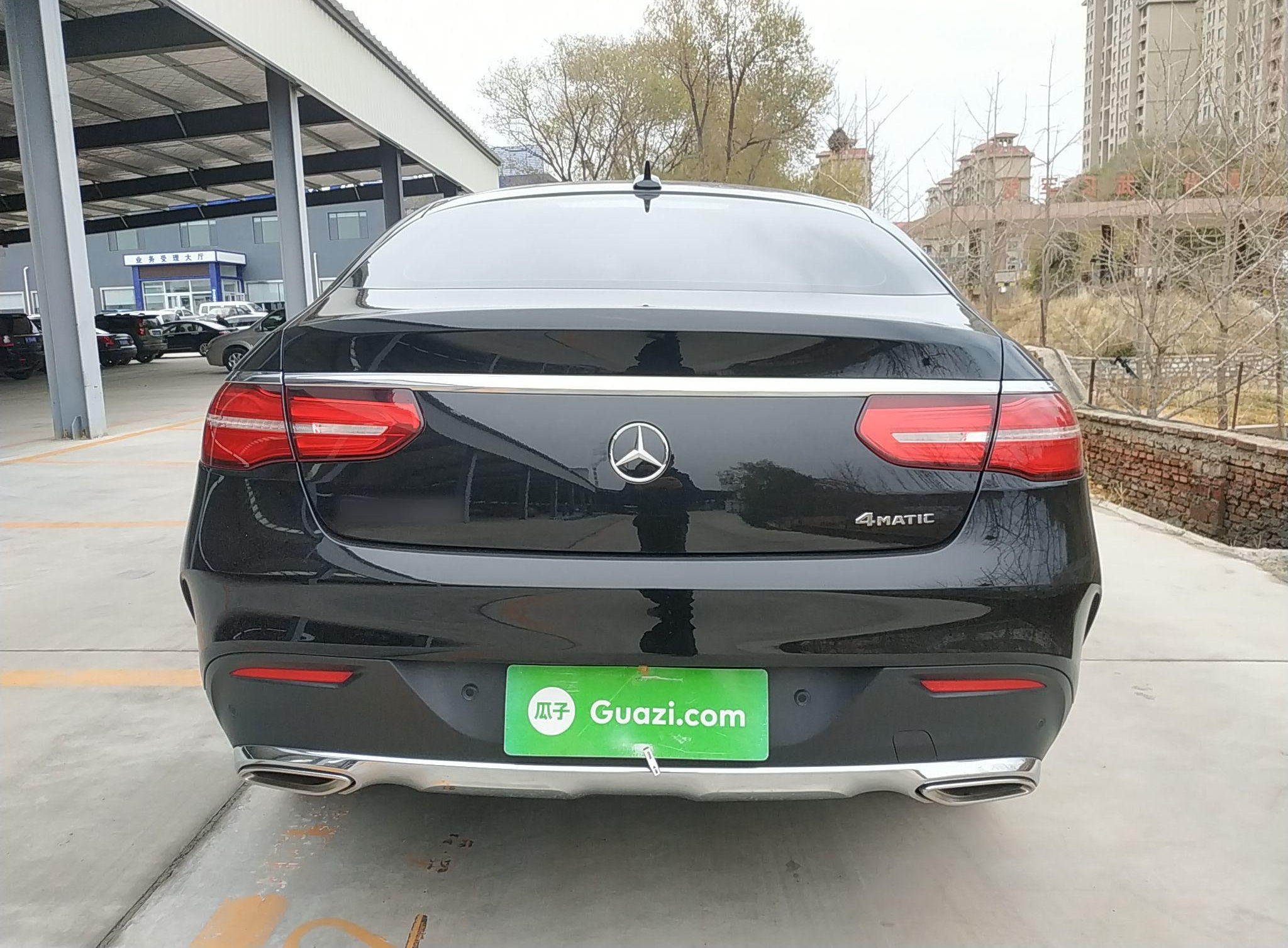 奔驰GLE级 2018款 GLE 320 4MATIC 轿跑SUV(进口)