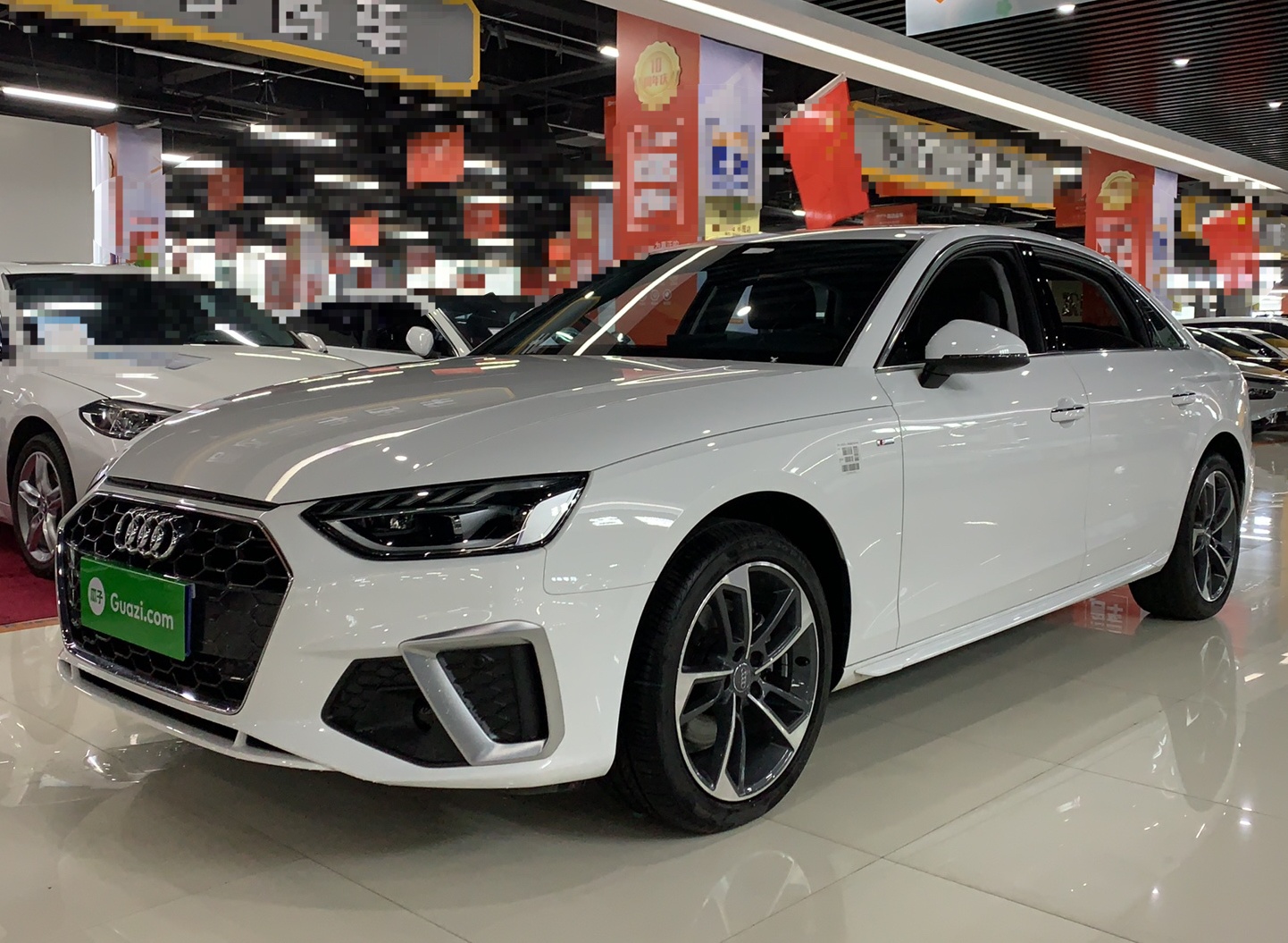 奥迪A4L 2022款 40 TFSI 时尚动感型