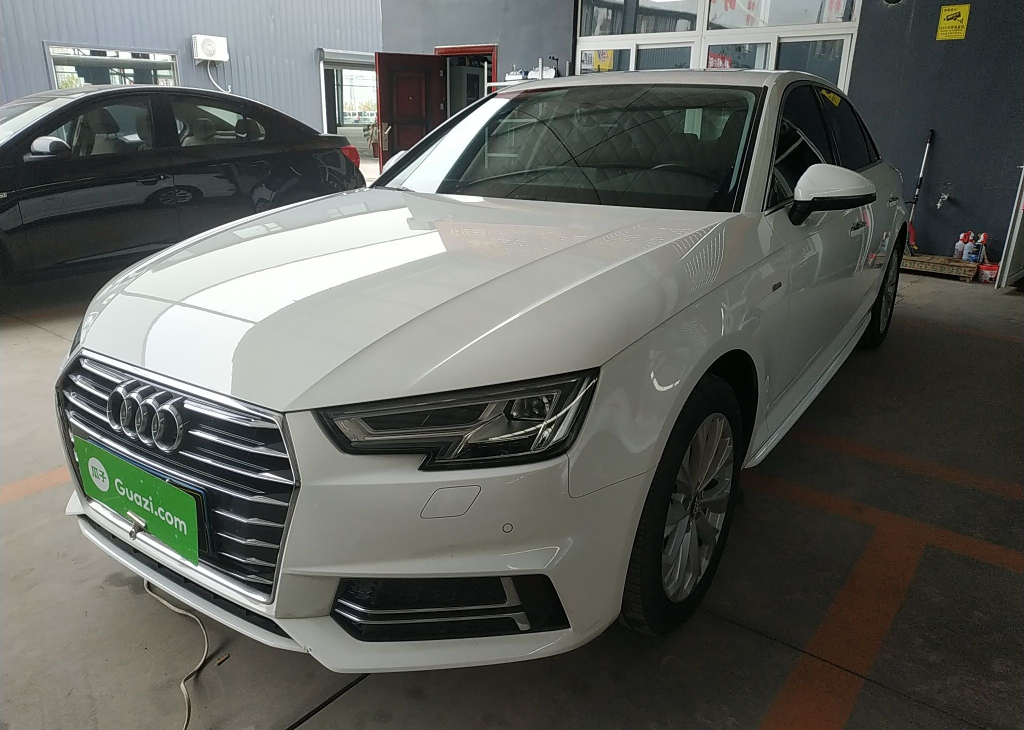 奥迪A4L 2019款 40 TFSI 进取型 国V